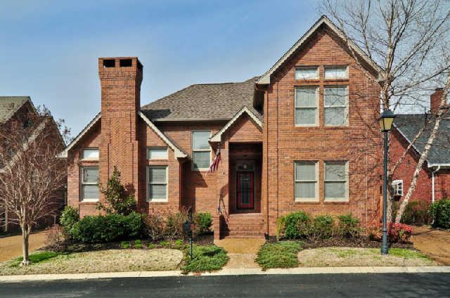 904 Huntington Cir