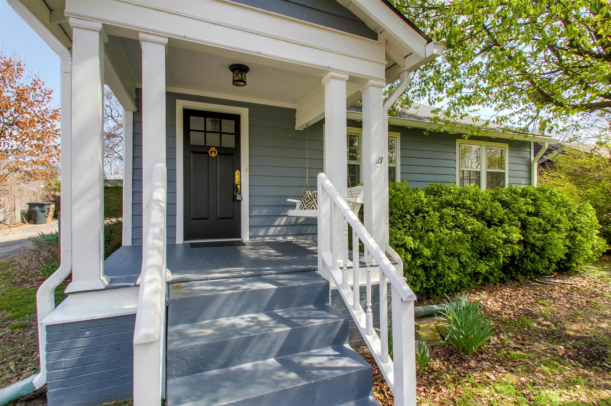 111 Lindsley Park Dr