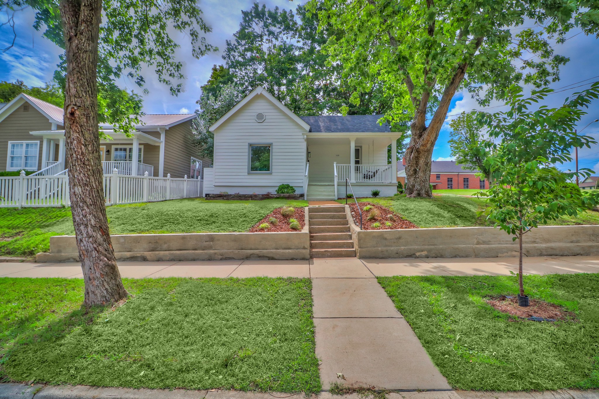 506 S 12th St