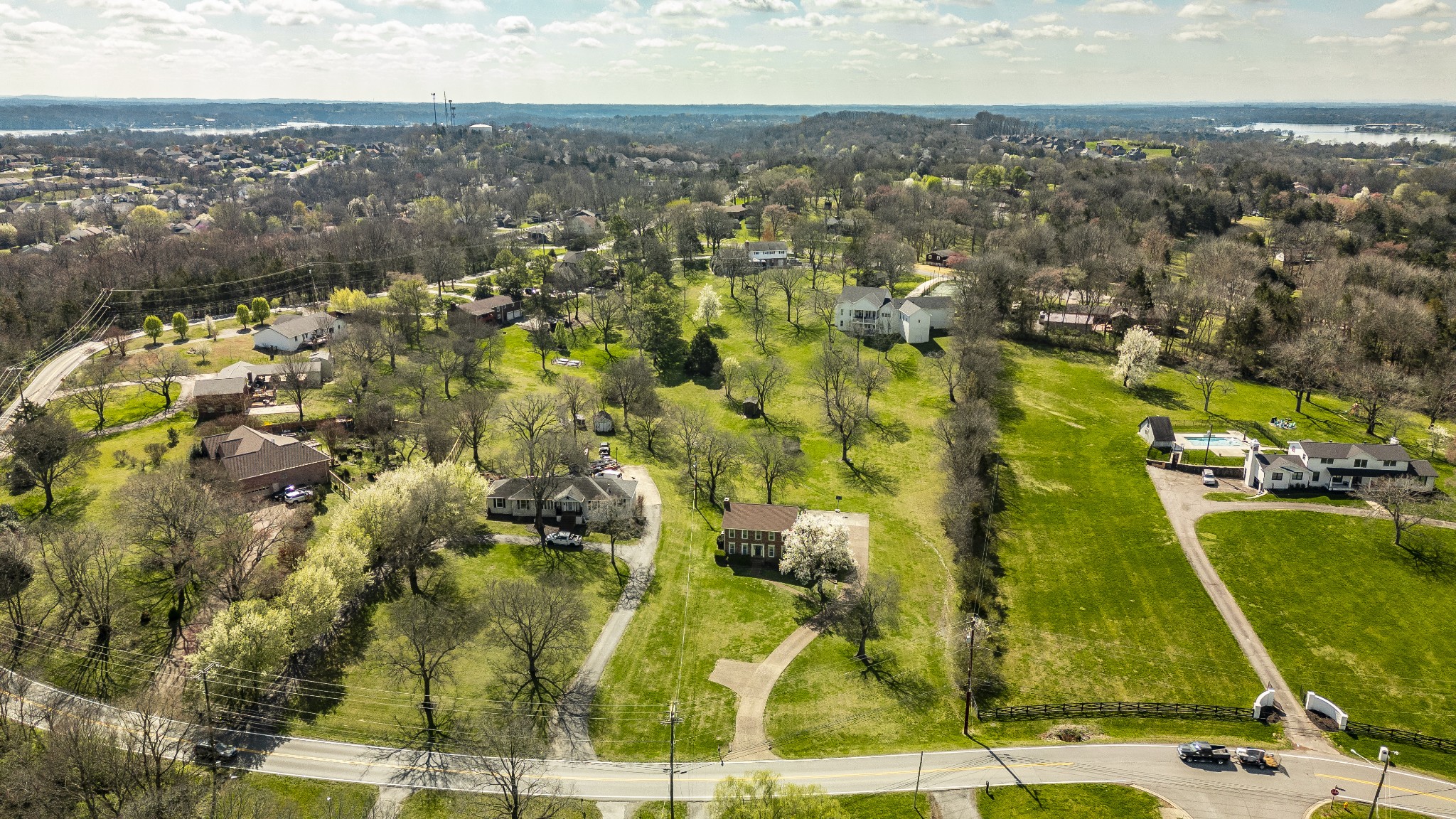 260 Anderson Ln