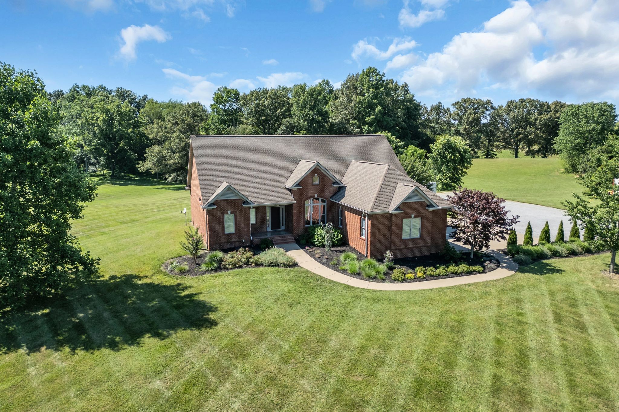 3848 Glen Raven Rd