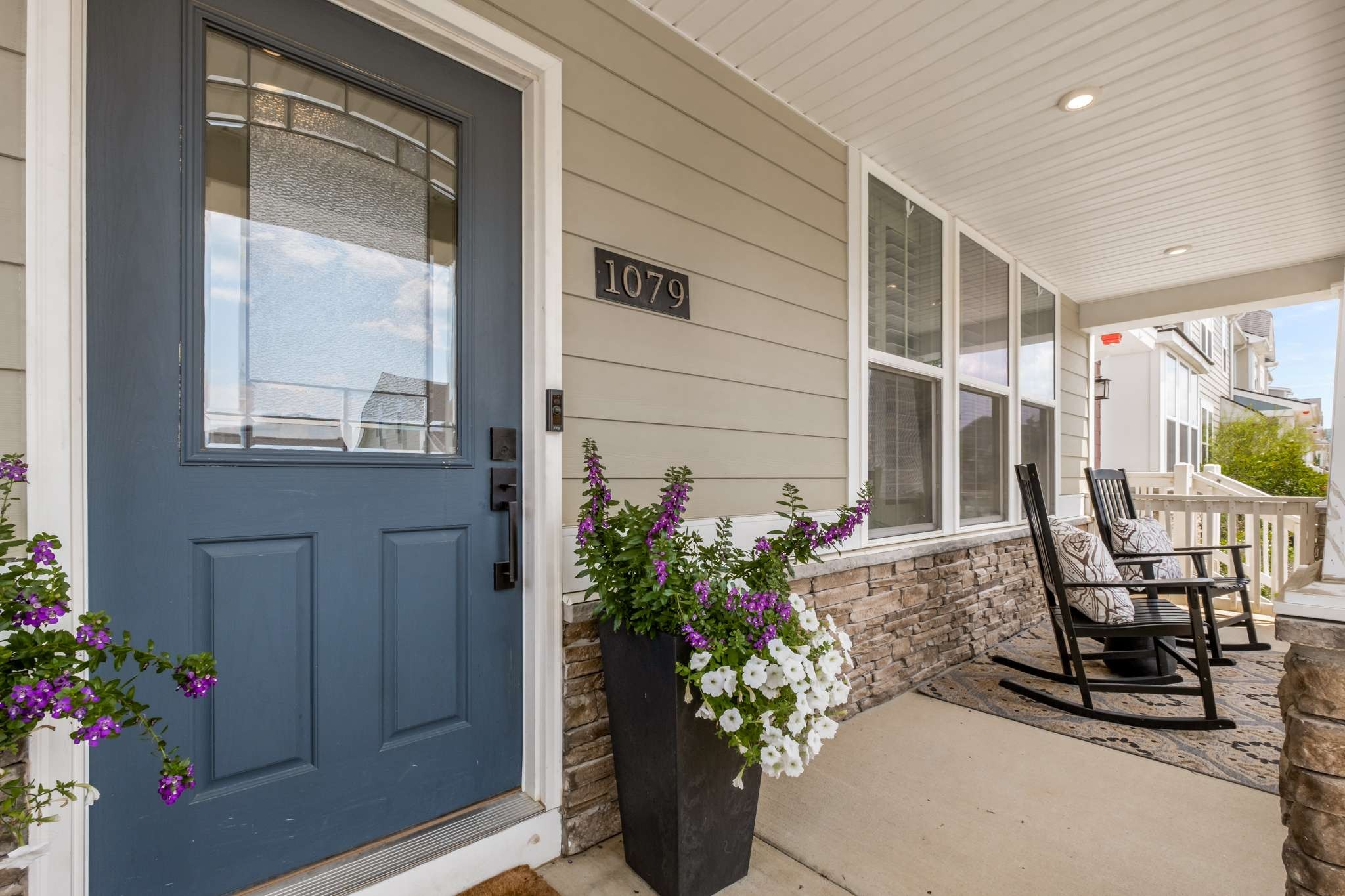 1079 Oglethorpe Dr