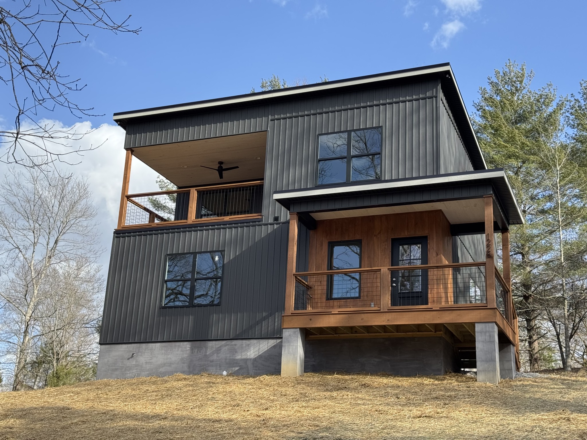 1228 Taylor Town Rd