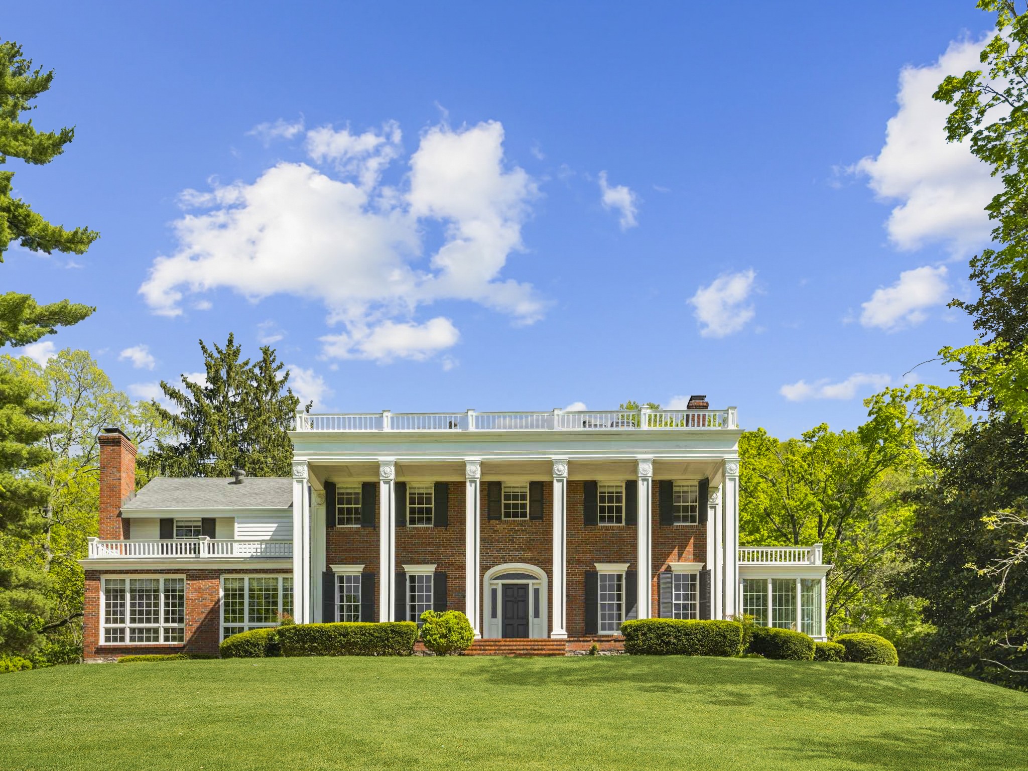 5350 Hillsboro Pike