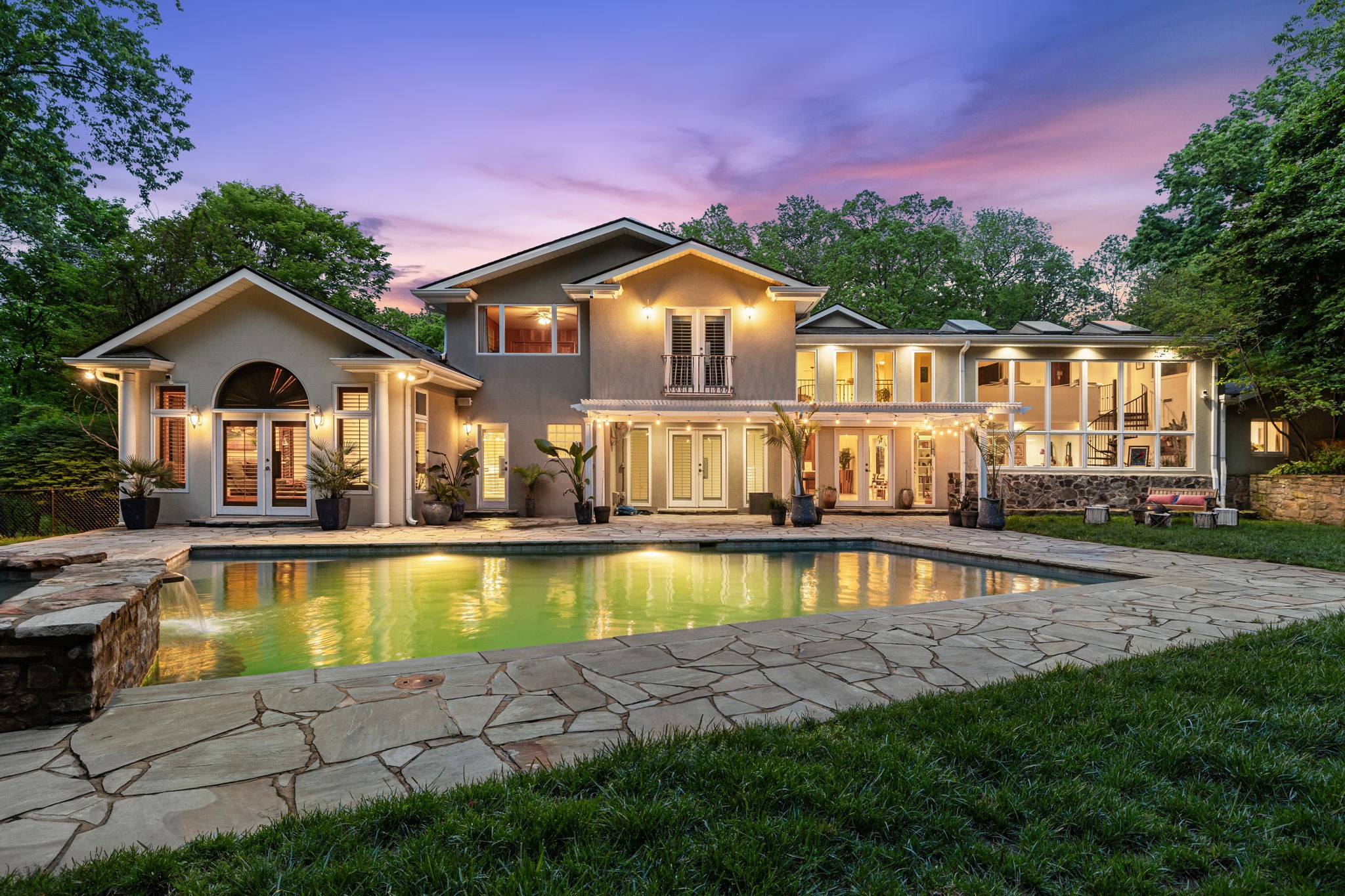 6617 Rolling Fork Dr