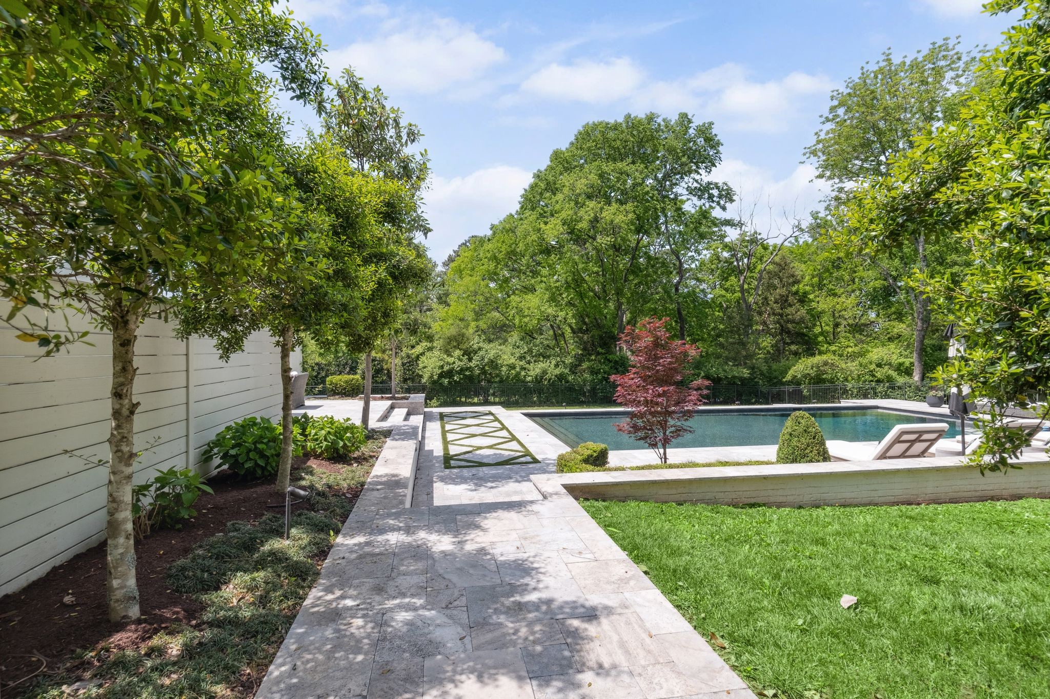 8108 Vaden Dr