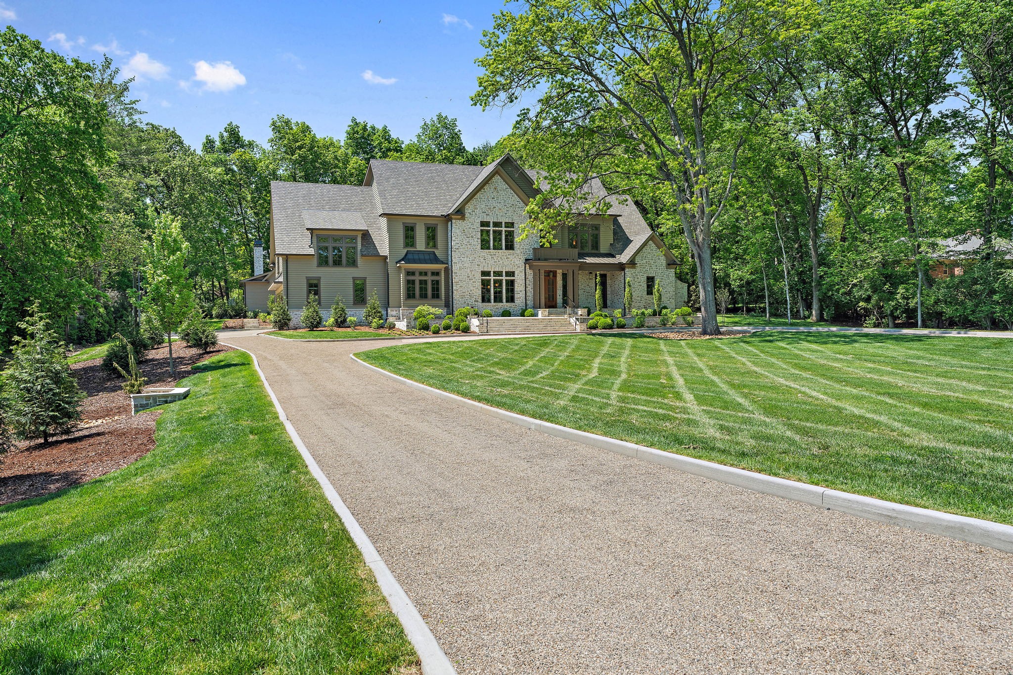 705 Darden Pl