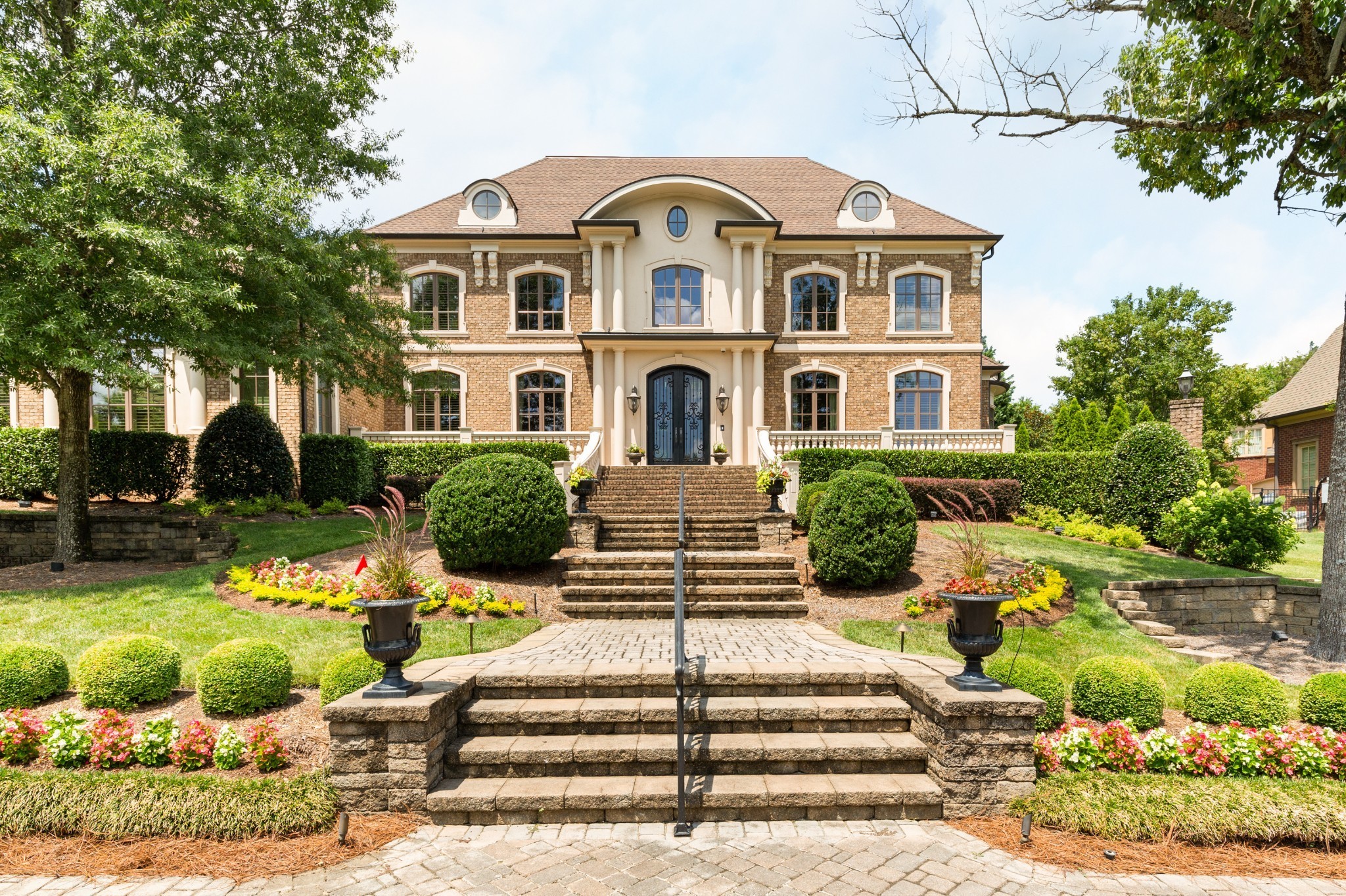 295 Jones Pkwy