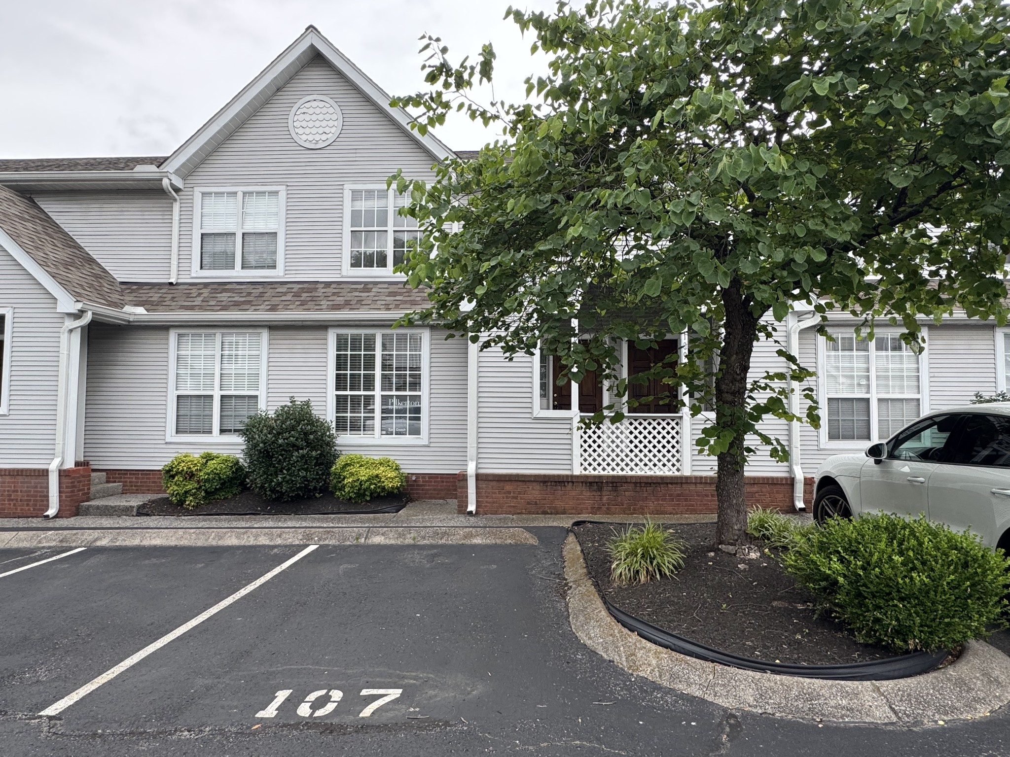 107 Sylvan Glen Ct