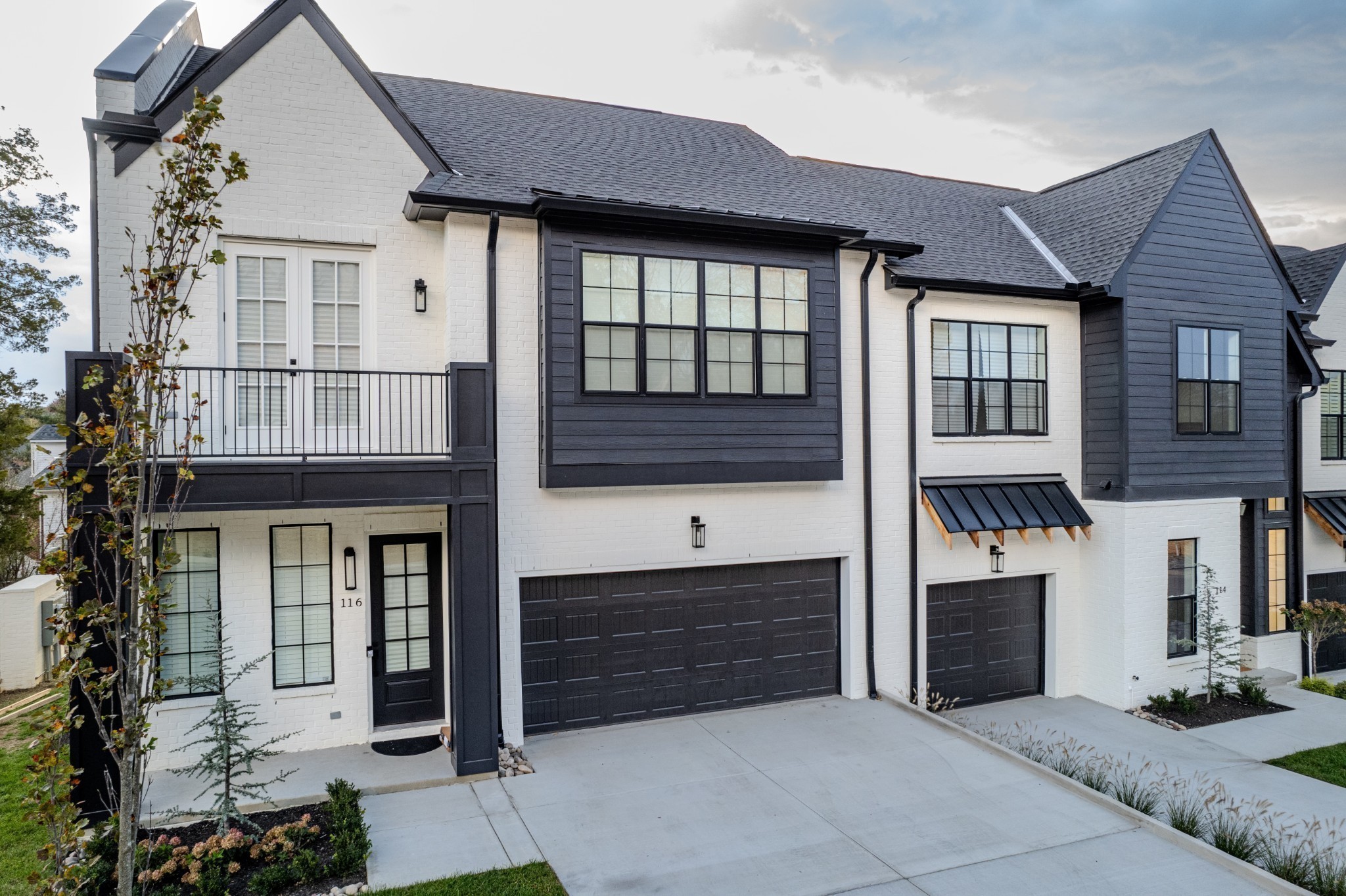 118 Shadow Springs Dr