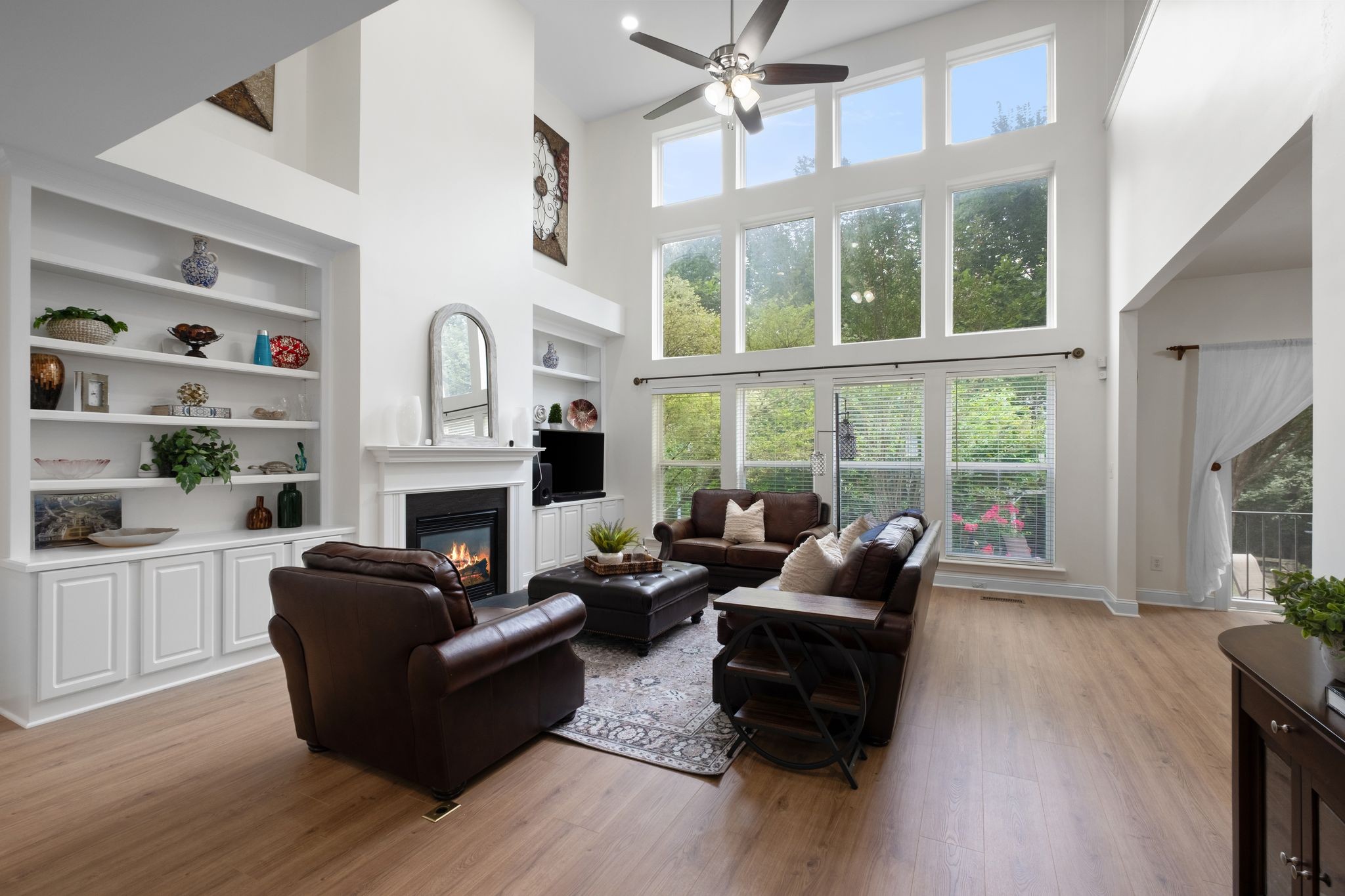 9737 Valley Springs Dr