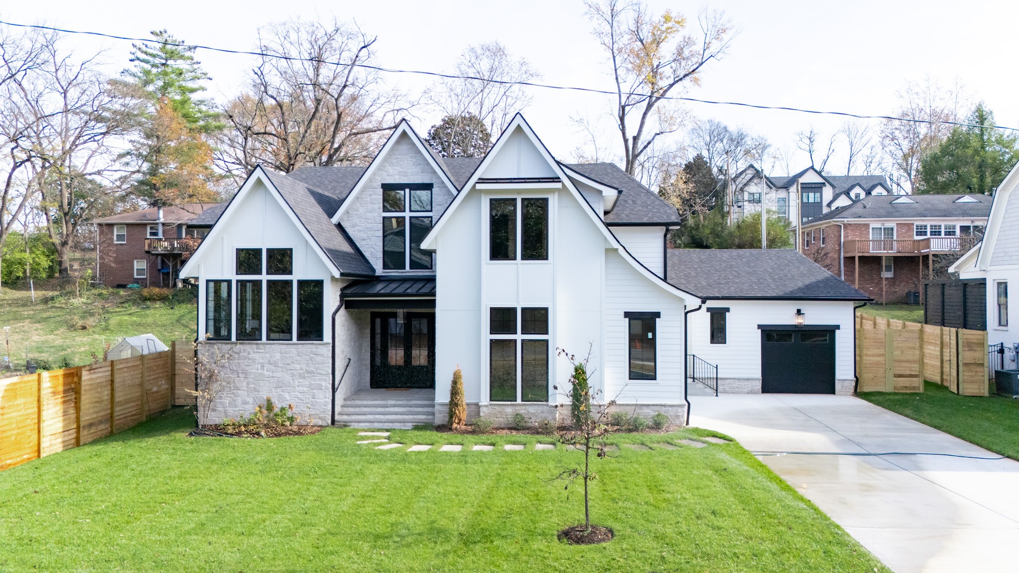 2911 Wellesley Trace