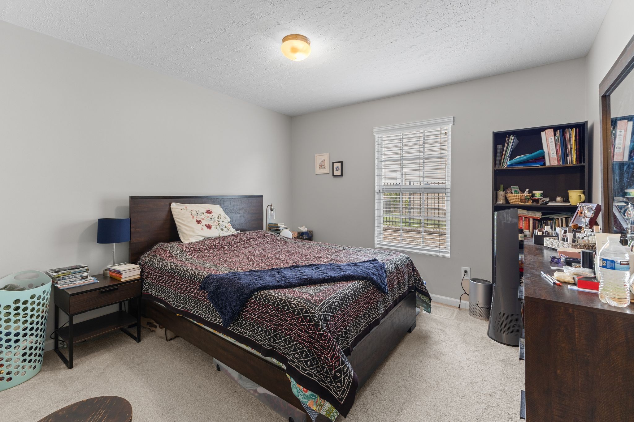 8407 Charbay Cir