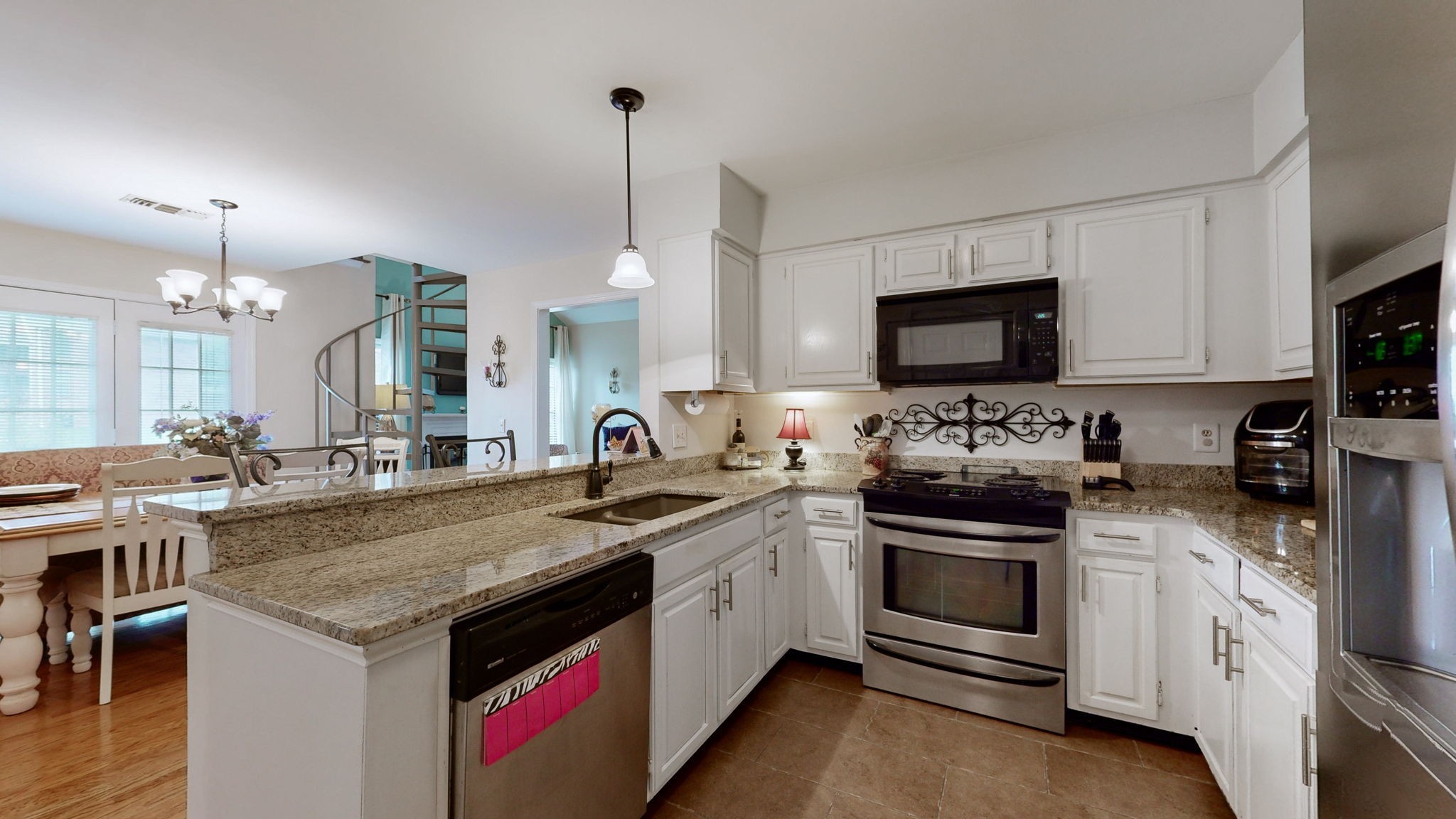 281 Glenstone Cir