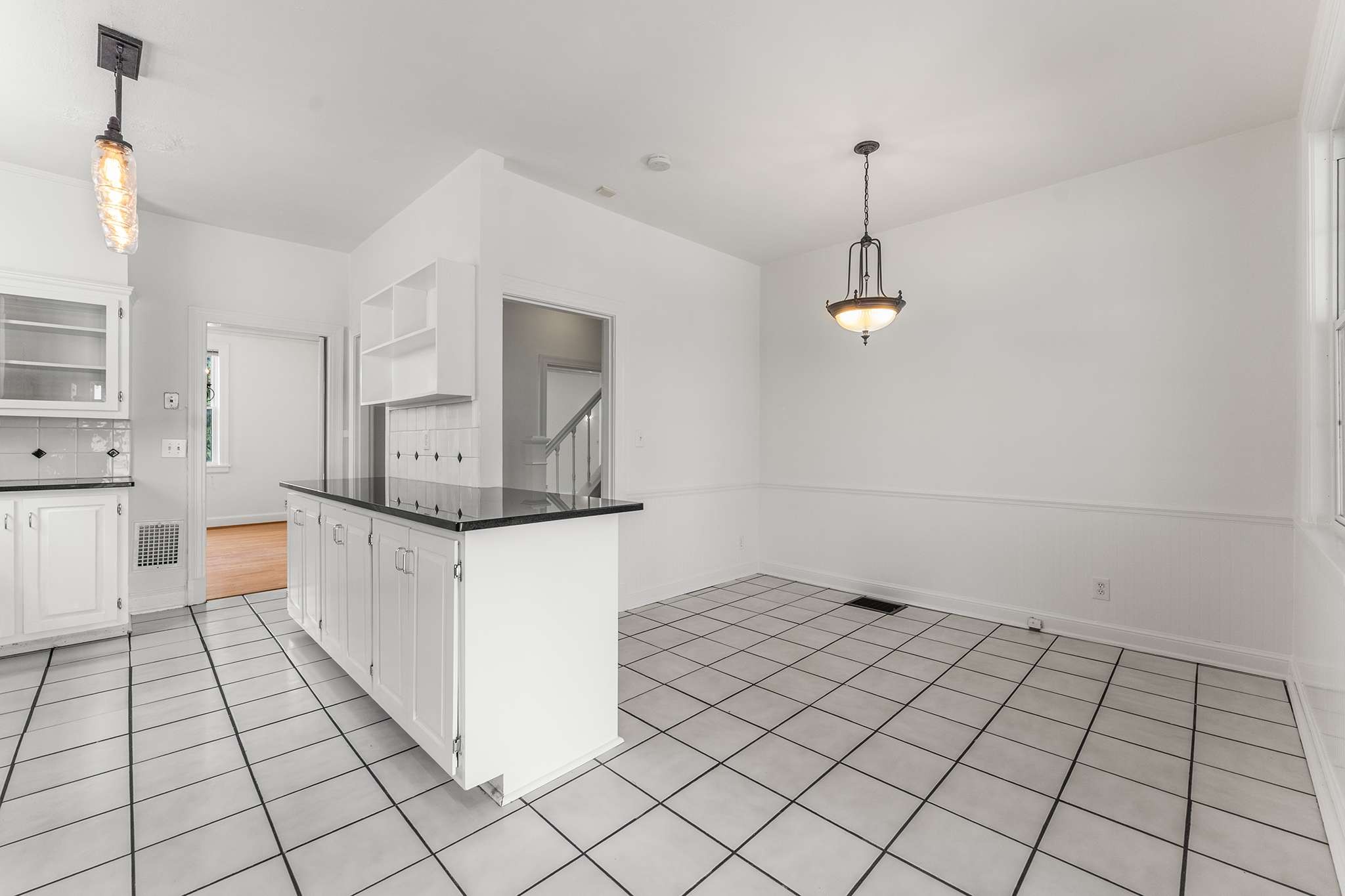 1498 Woodmont Blvd