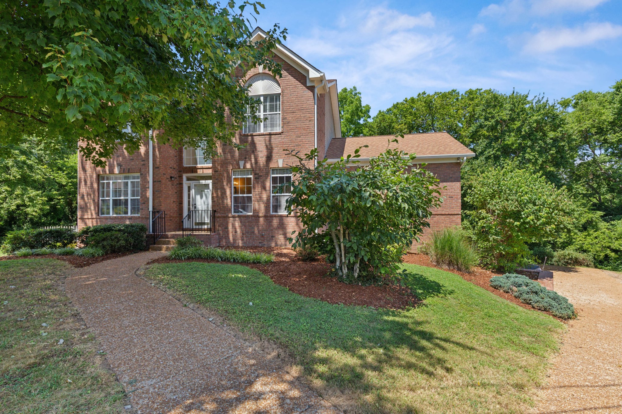 5708 Green Apple Ln