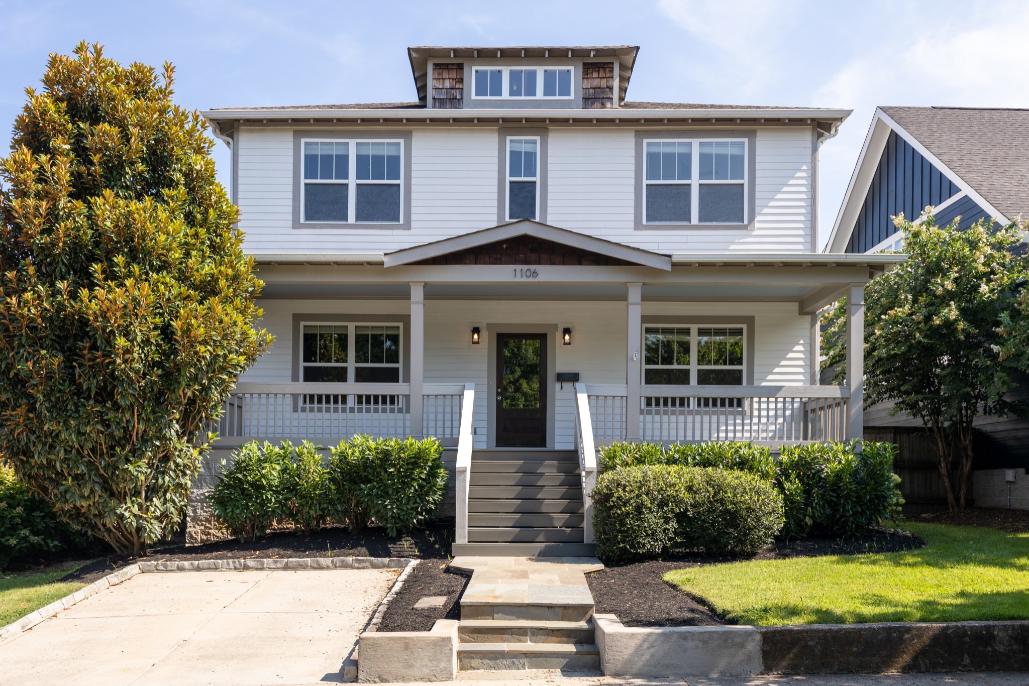 1106 Paris Avenue