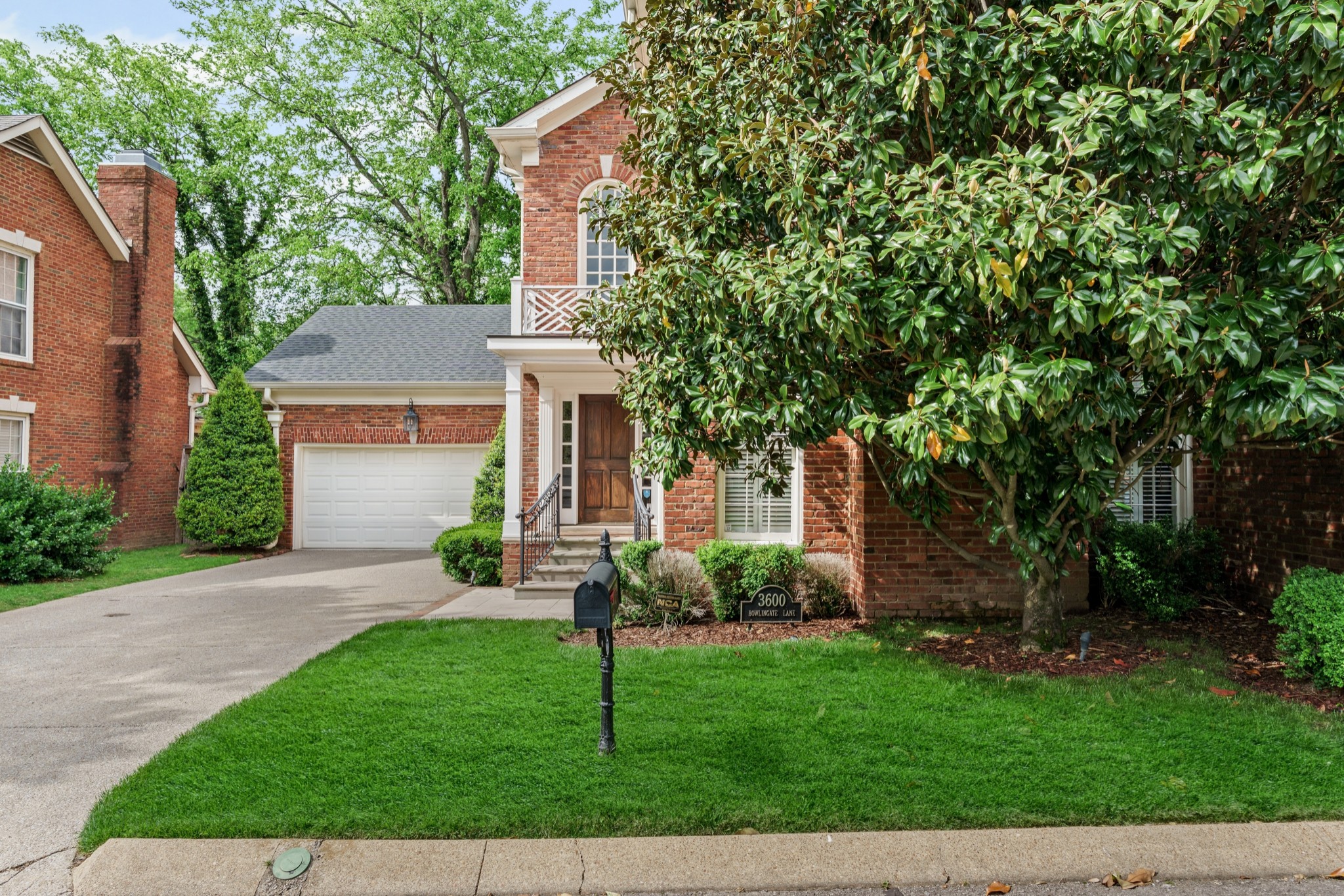3600 Bowlingate Ln