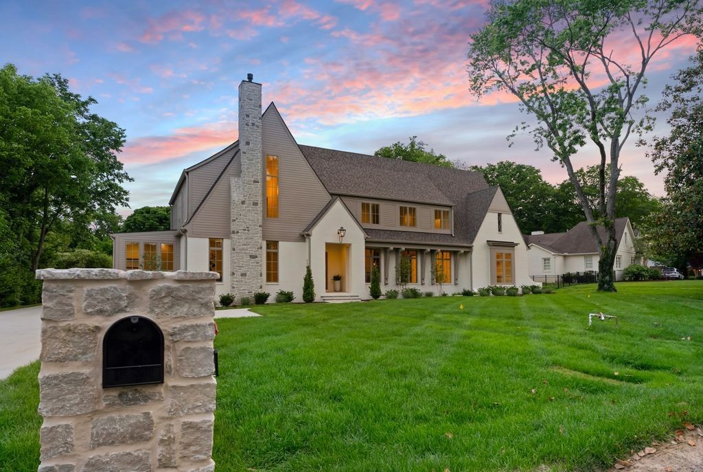 111 Keyway Dr