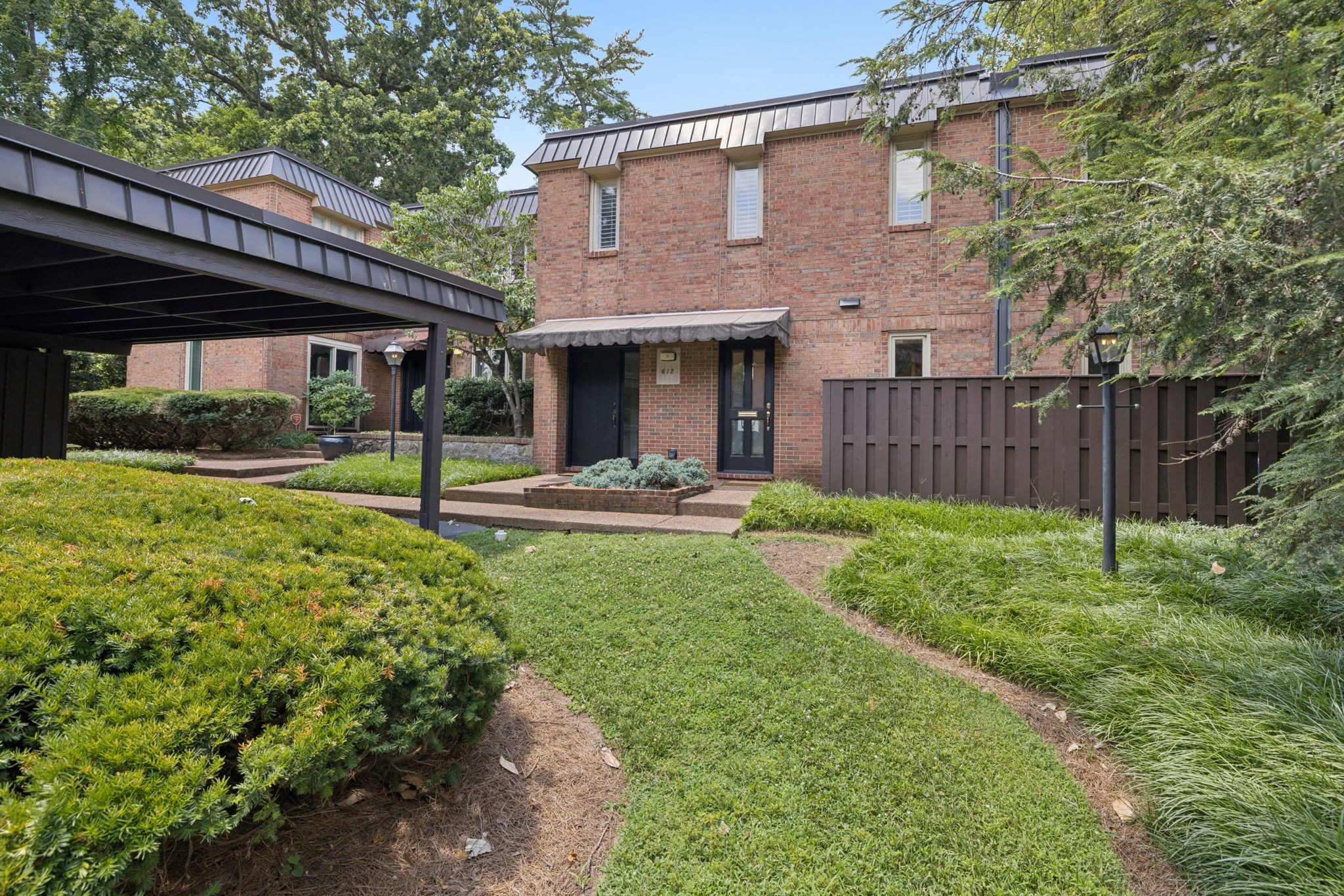 612 Timber Ln