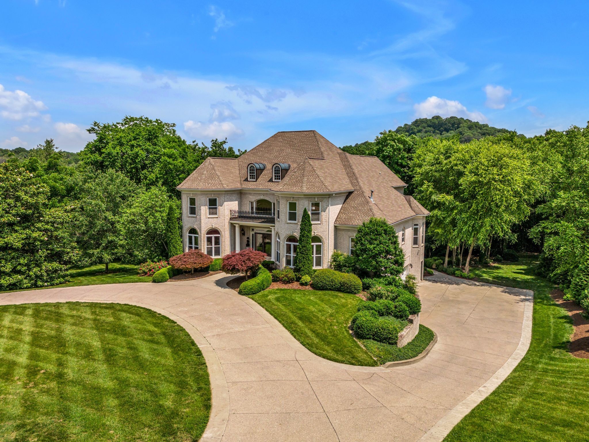 824 Princeton Hills Dr