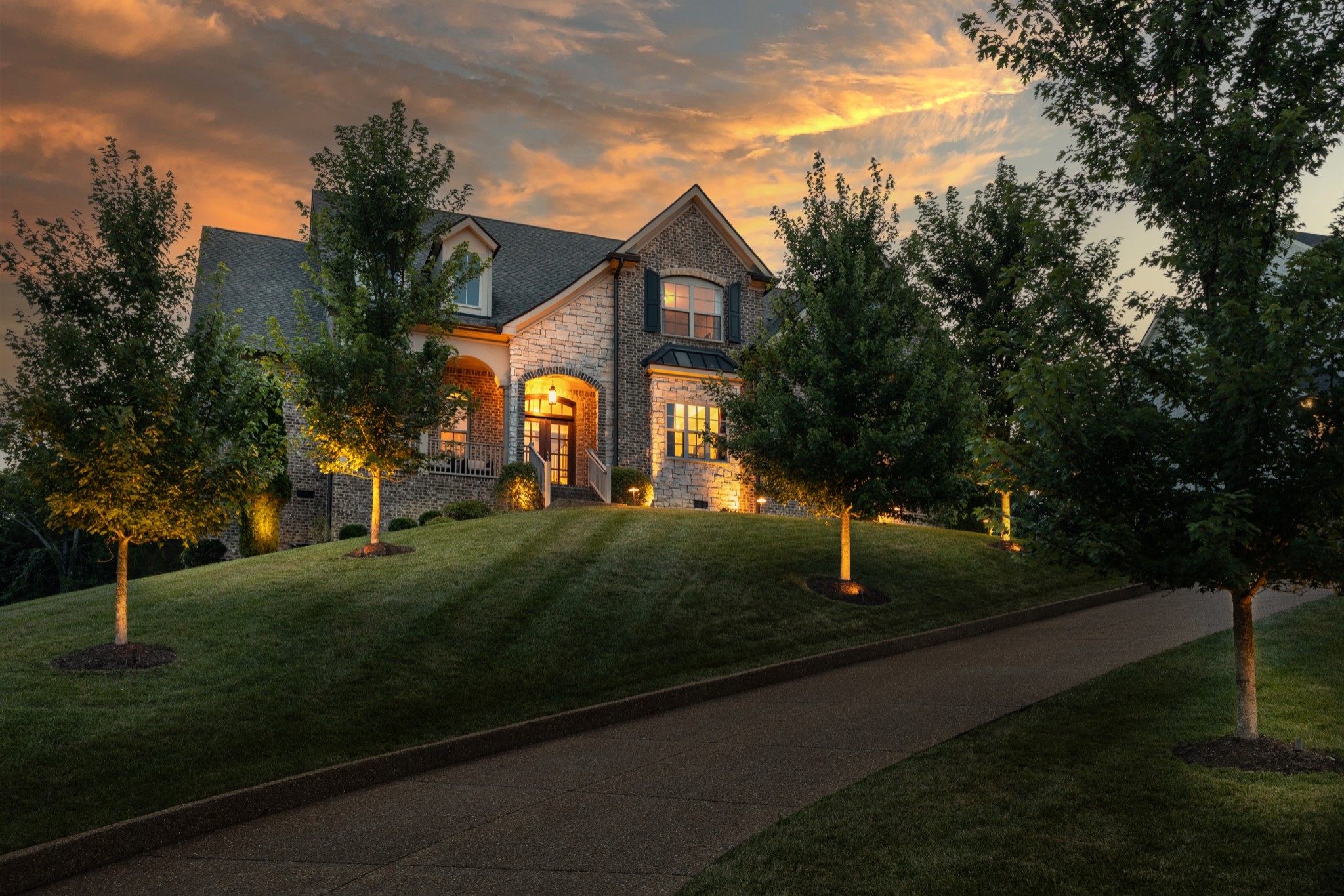 1885 Barnstaple Ln