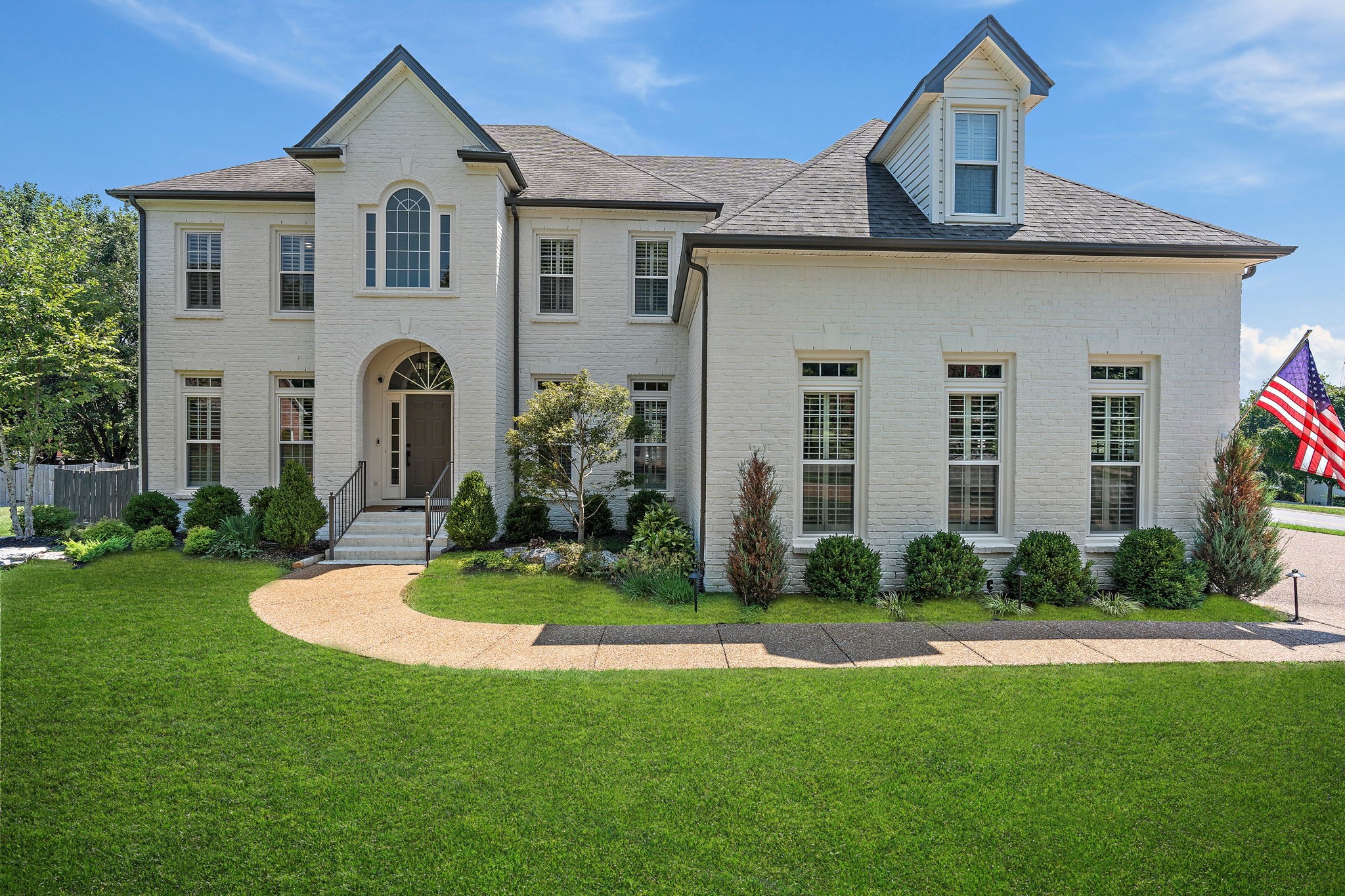 1526 Fernwood Ct