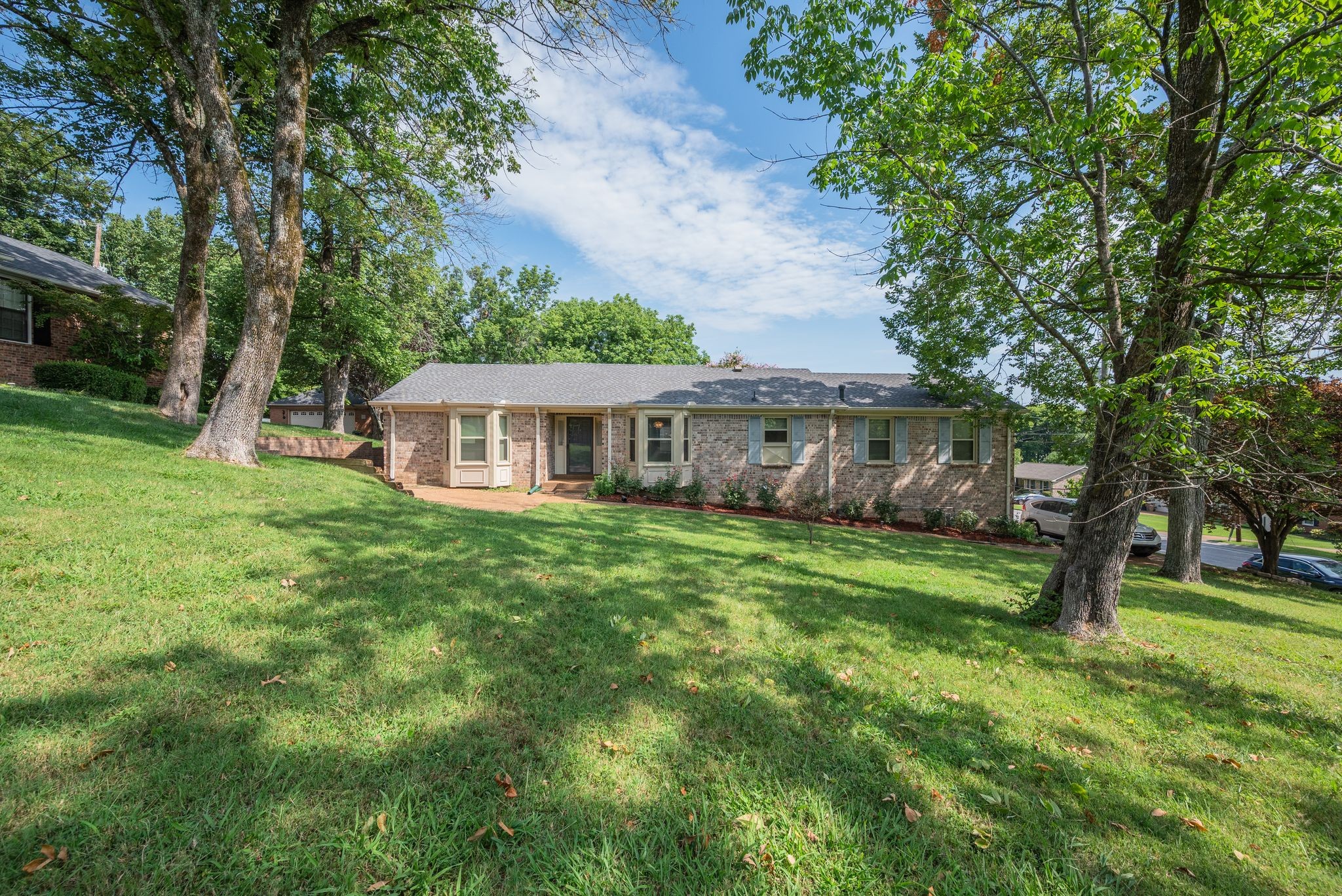 5671 Oakes Dr