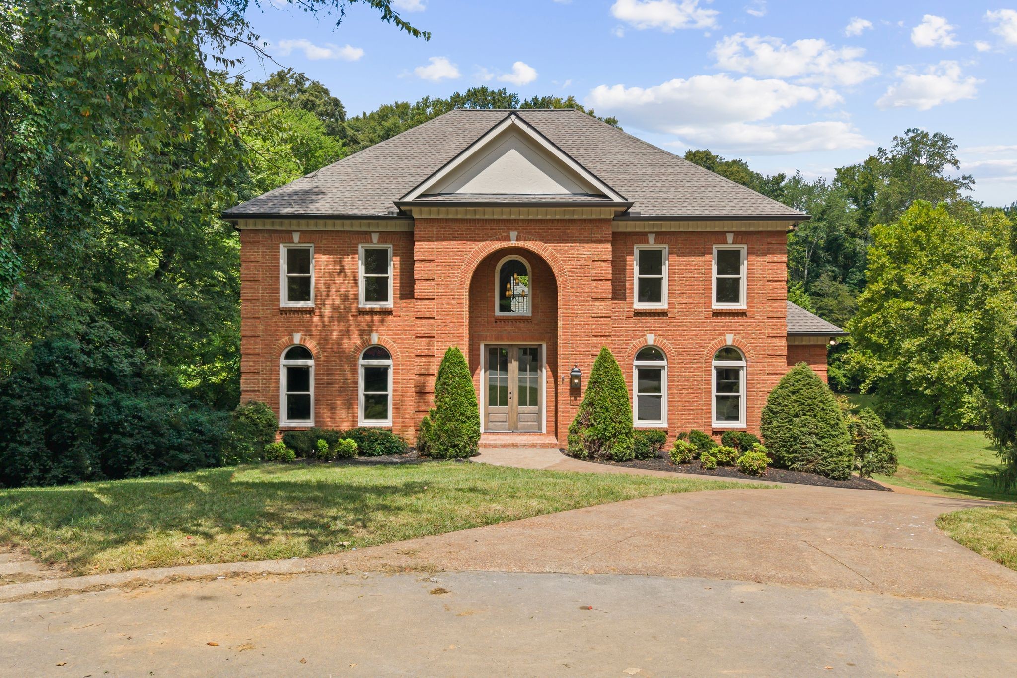 9316 Lake Shore Dr
