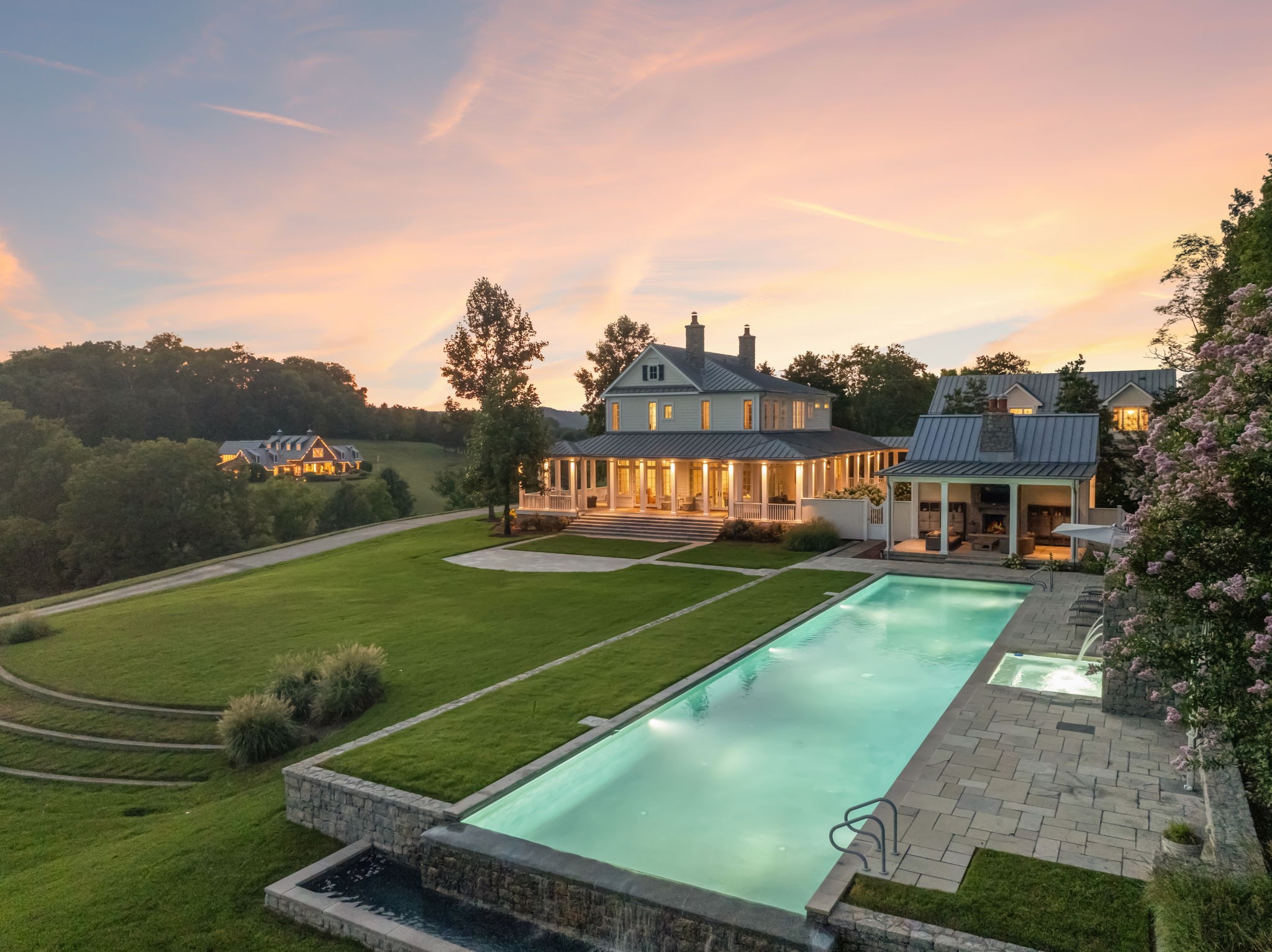 3385 Bailey Rd