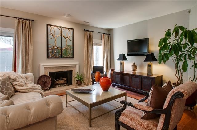 123 Hampton Pl