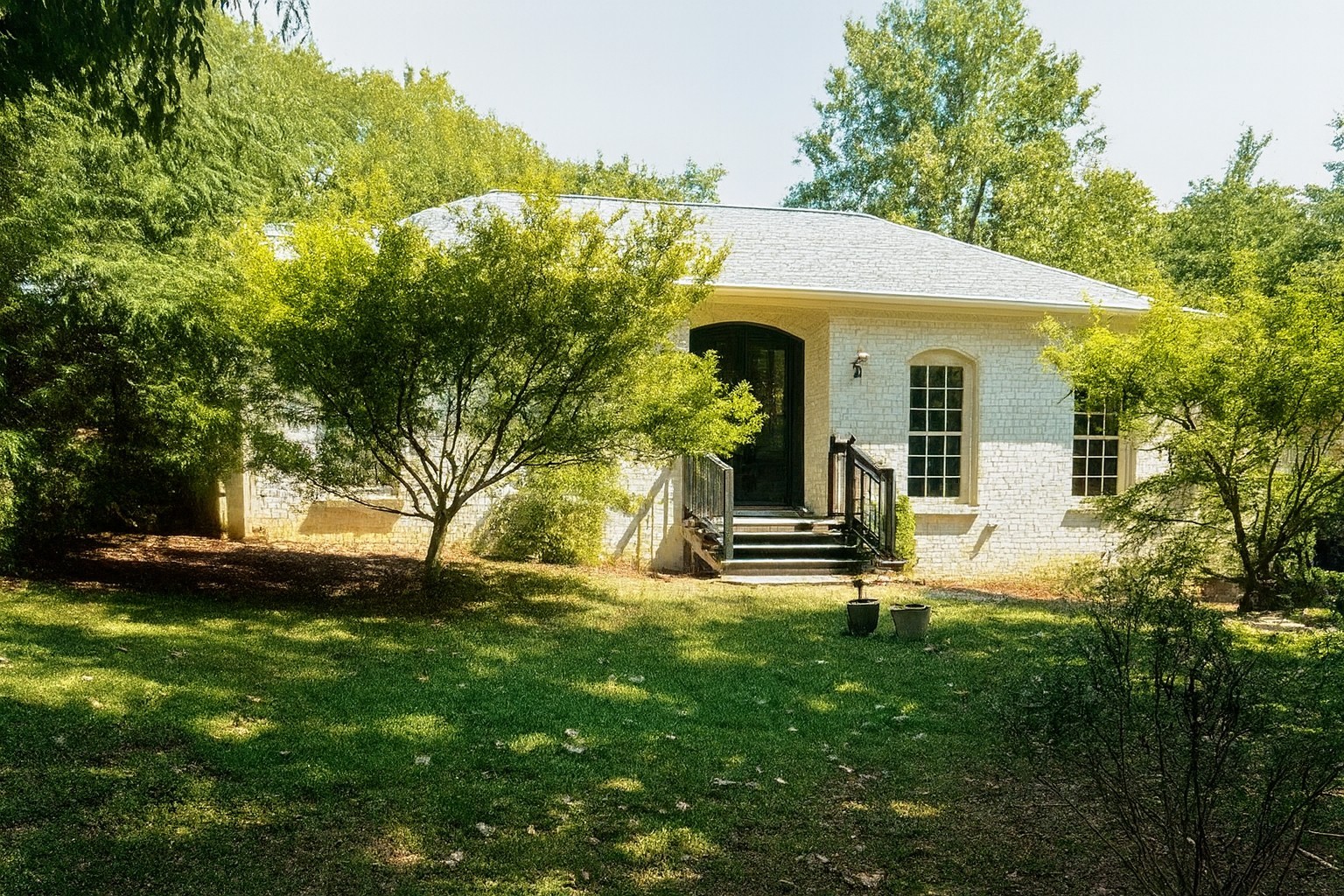 1004 Gracelawn Ct