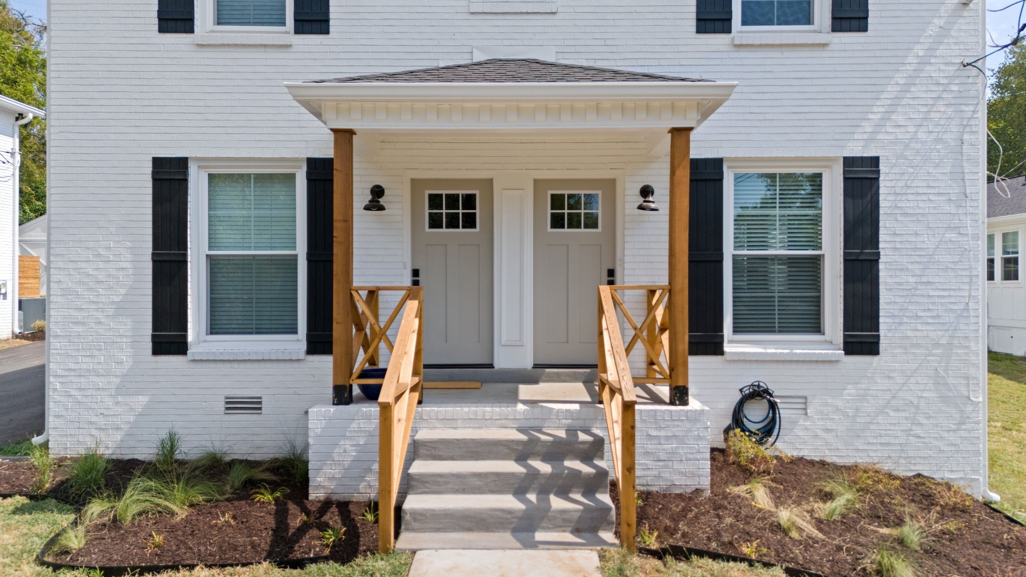 2130 Sharondale Dr