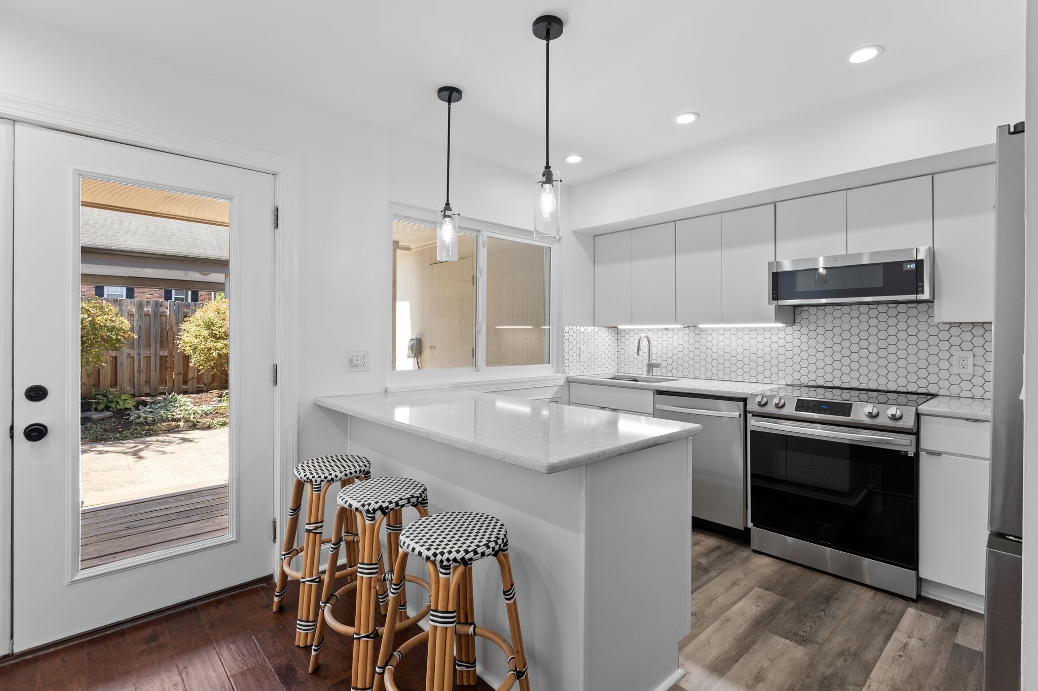 5025 Hillsboro Pike