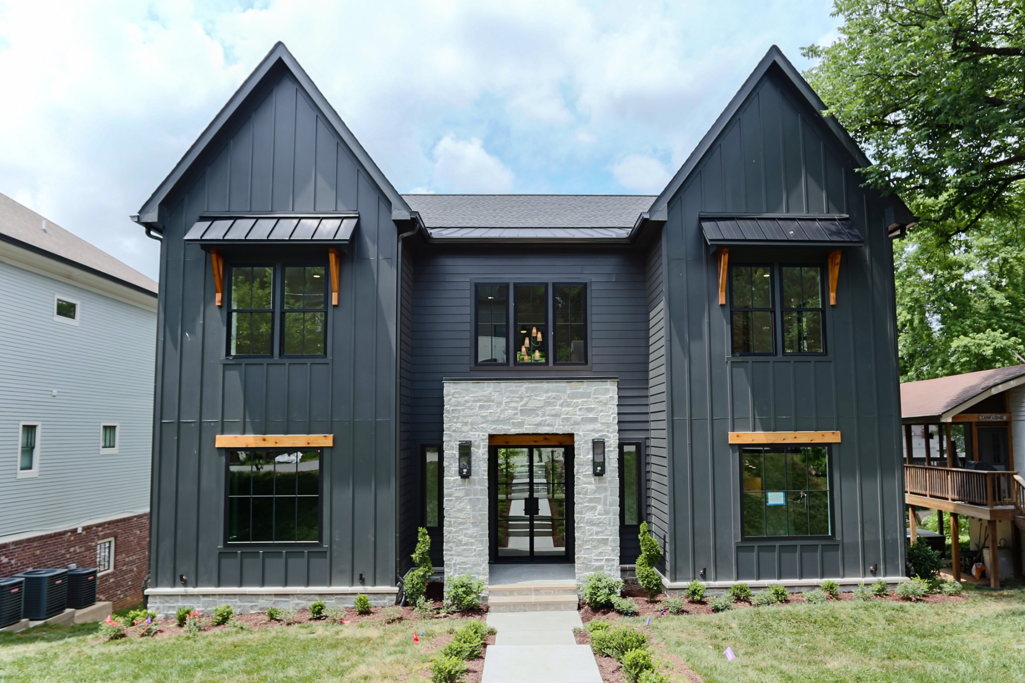 3204 Overlook Dr