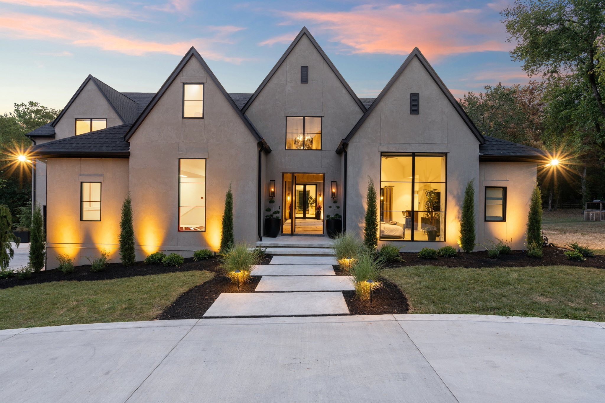 741 Brook Hollow Rd