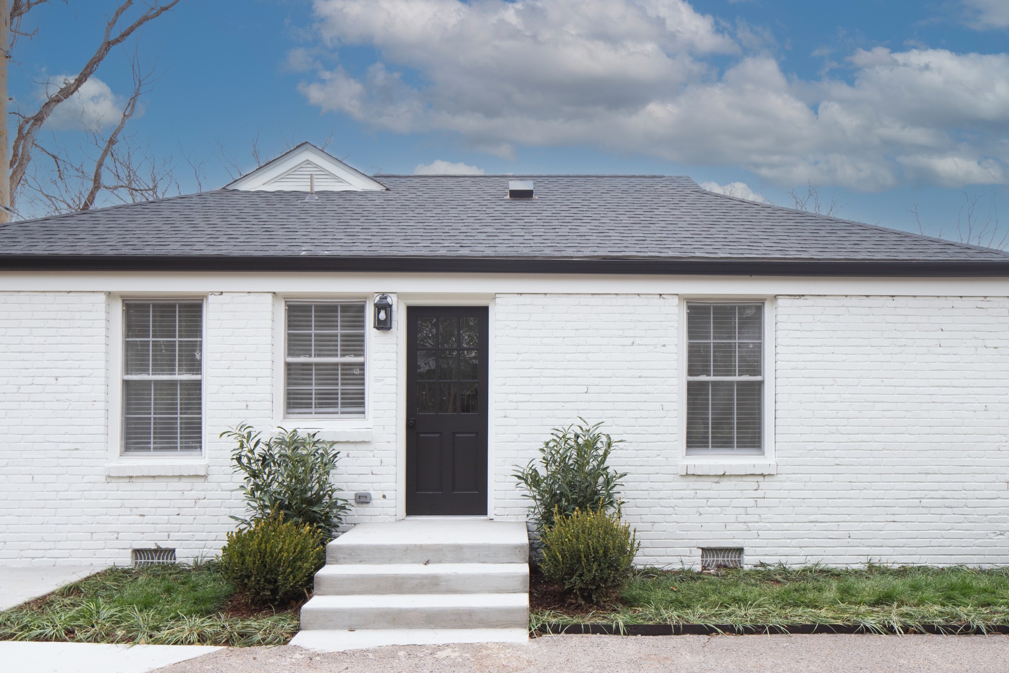 203 Leake Ave