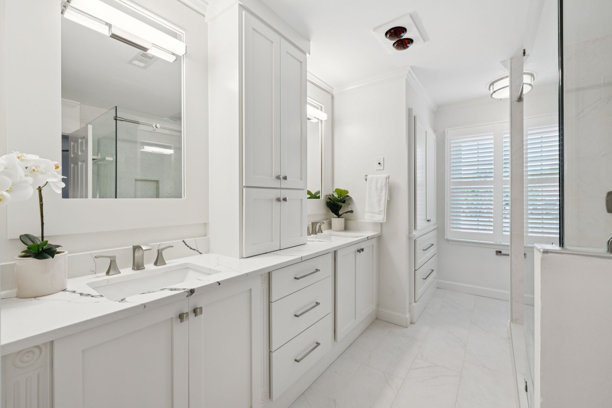 124 Hearthstone Manor Cir