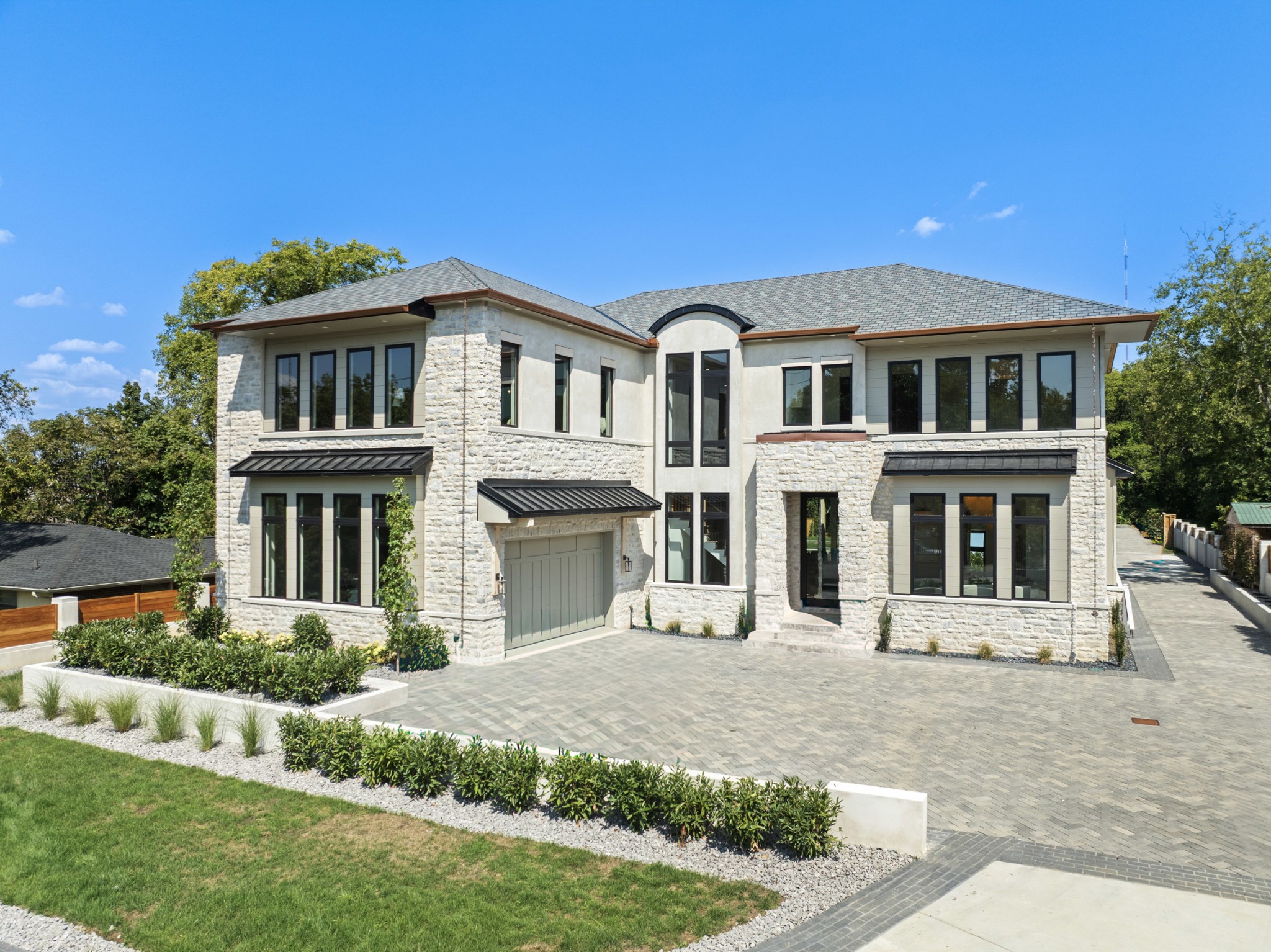 860 Brook Hollow Rd