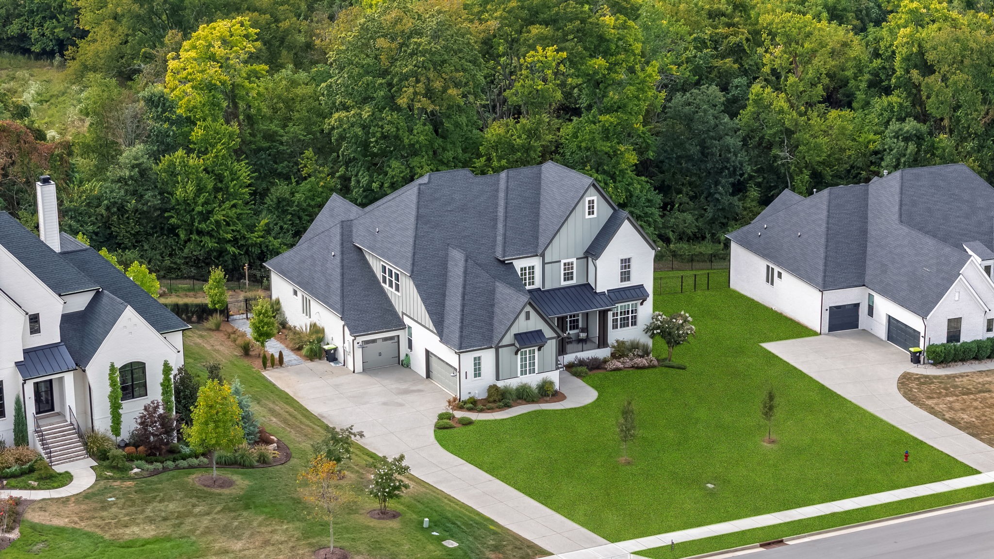 1852 Traditions Circle