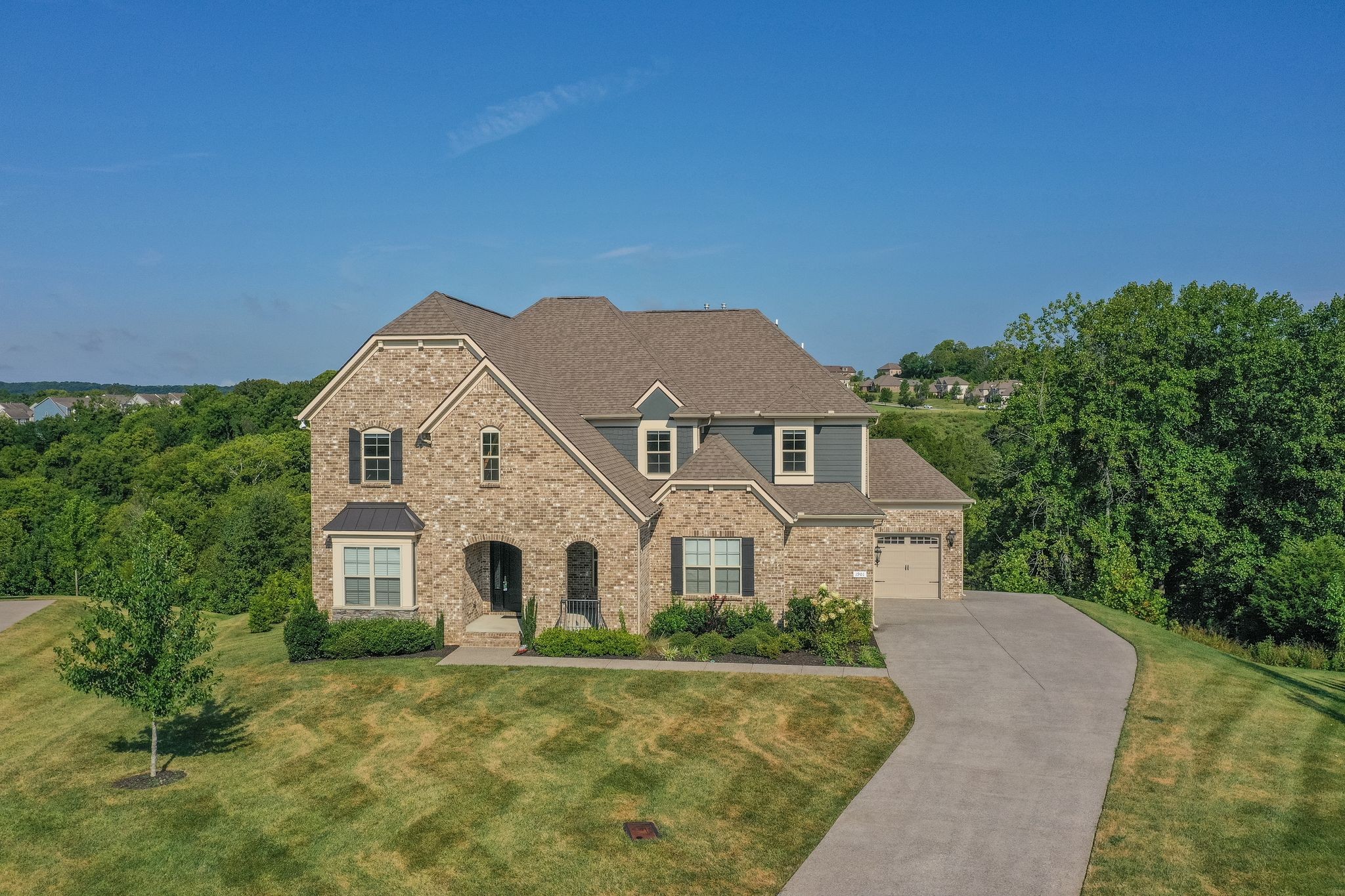 1901 New Bristol Ln