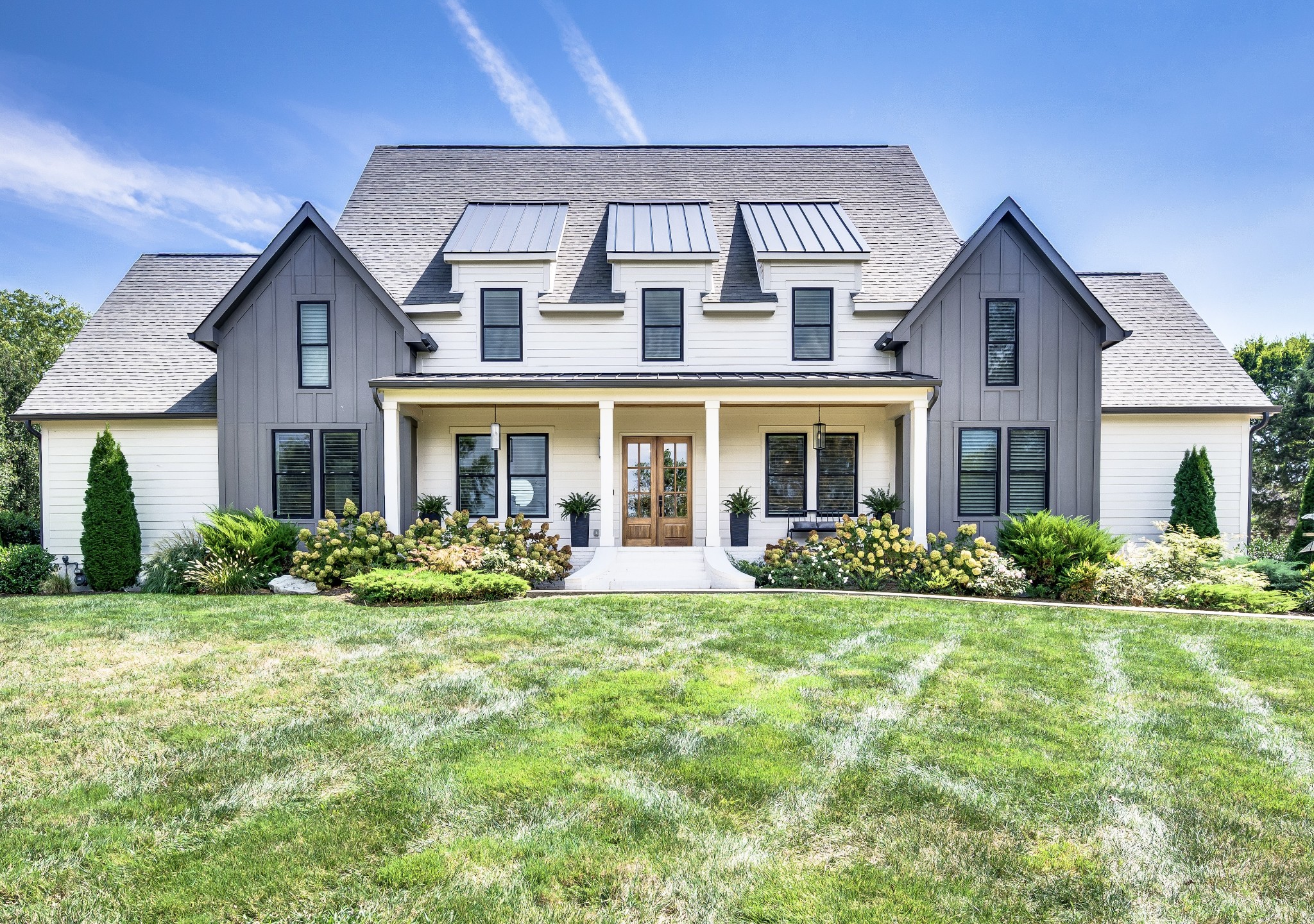 1112 Indian Point Dr
