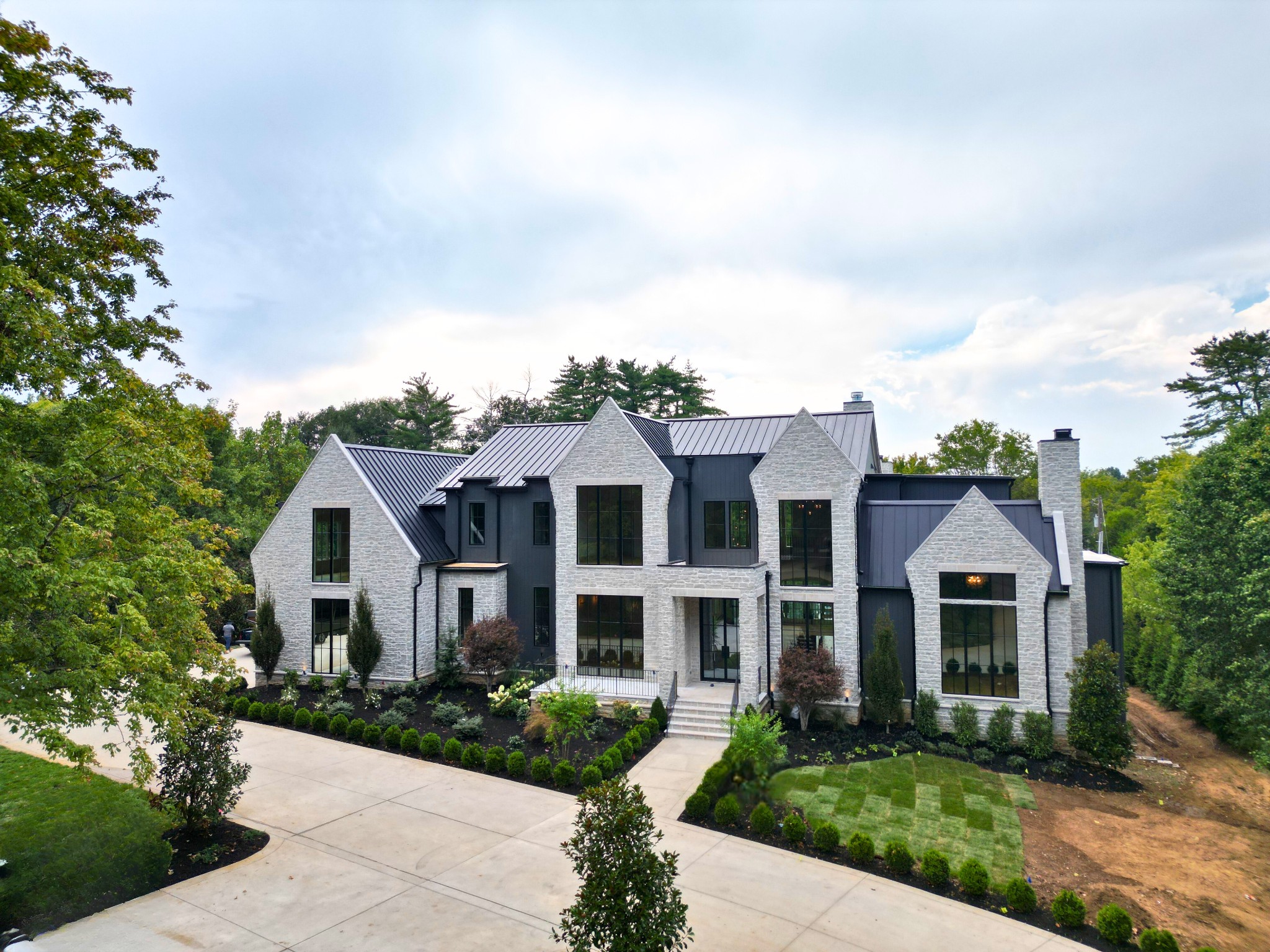 6030 Bresslyn Rd
