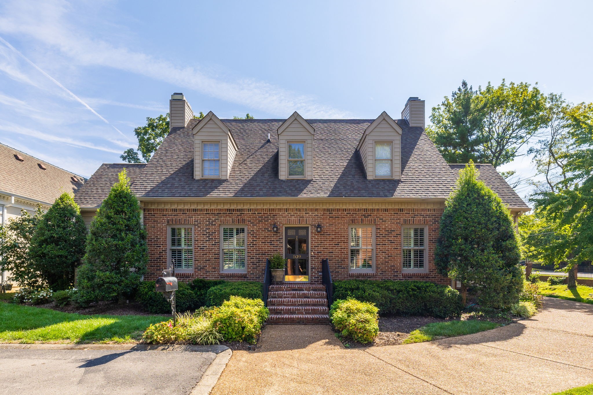 109 Wellington Park Ct