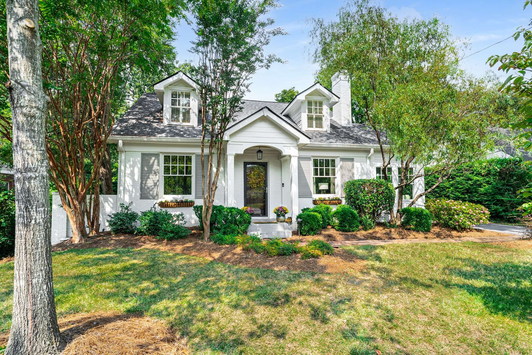 1700 Green Hills Dr