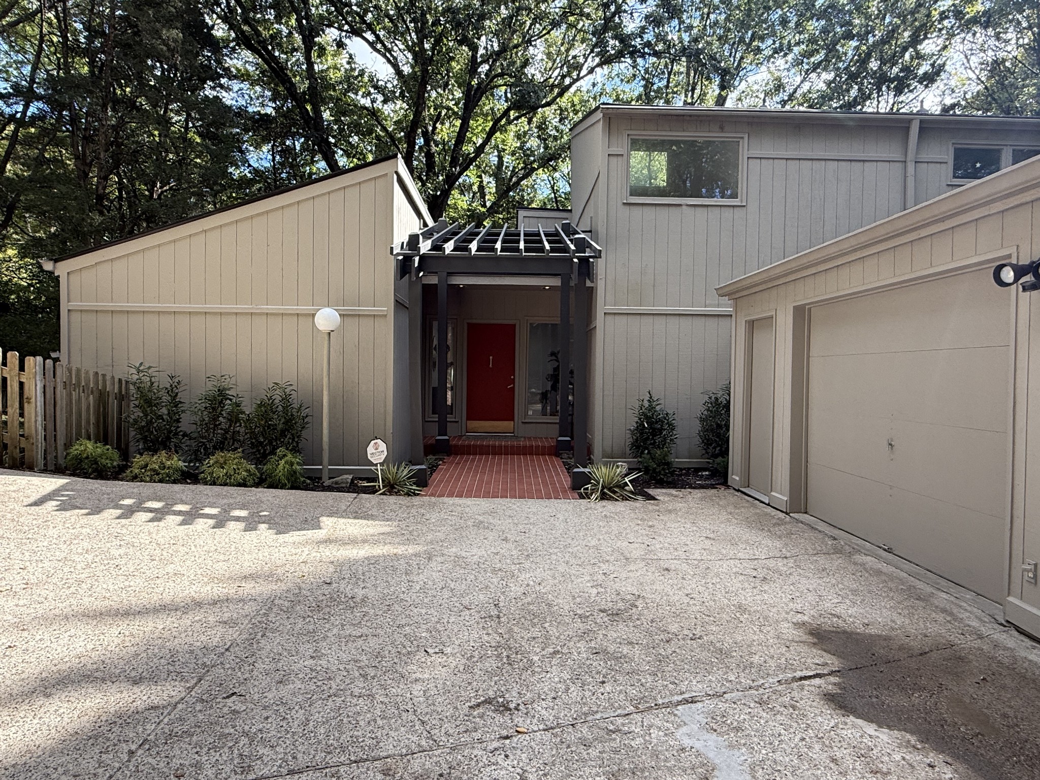 4533 Shys Hill Rd