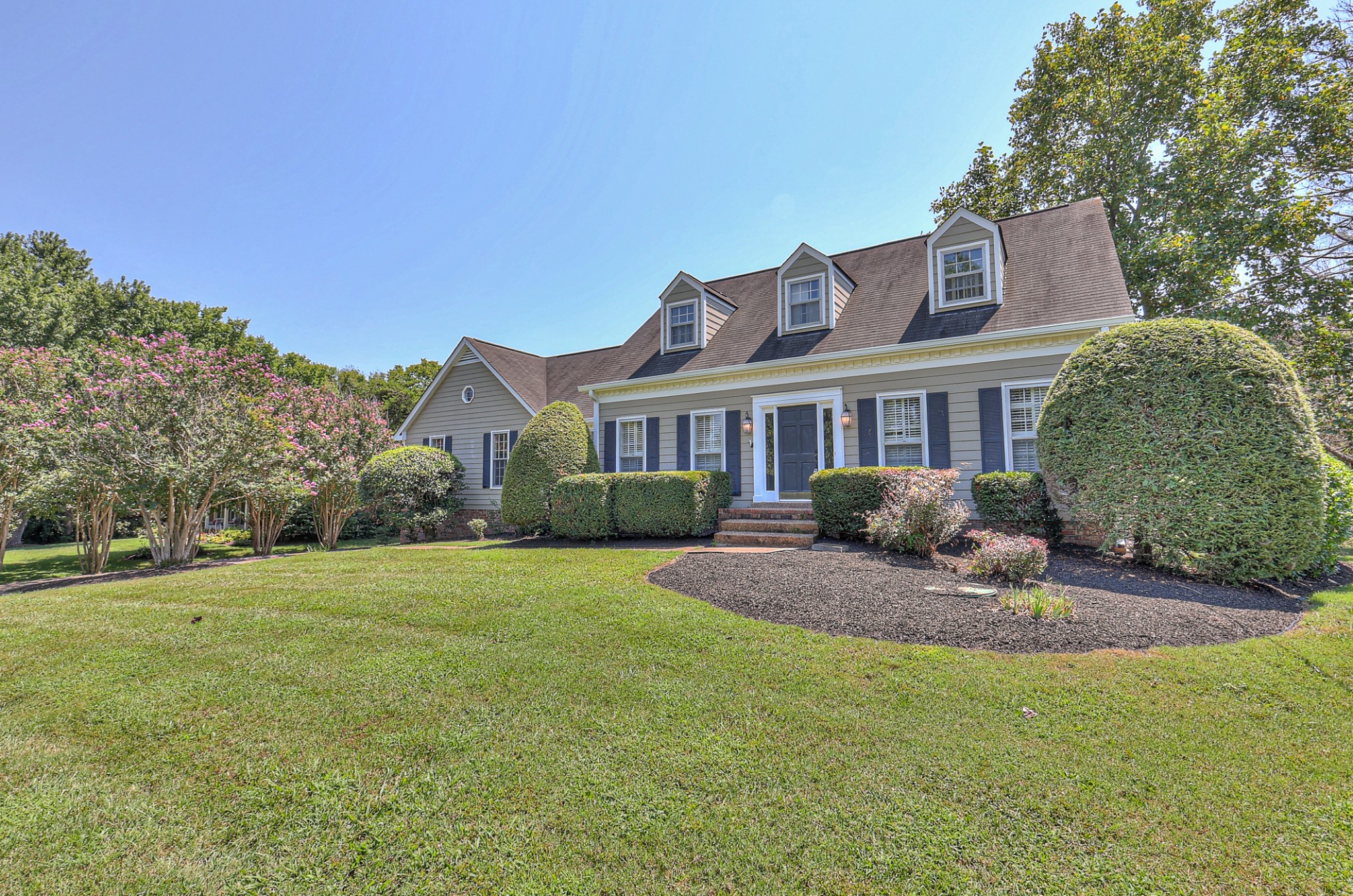 9229 Fox Run Dr