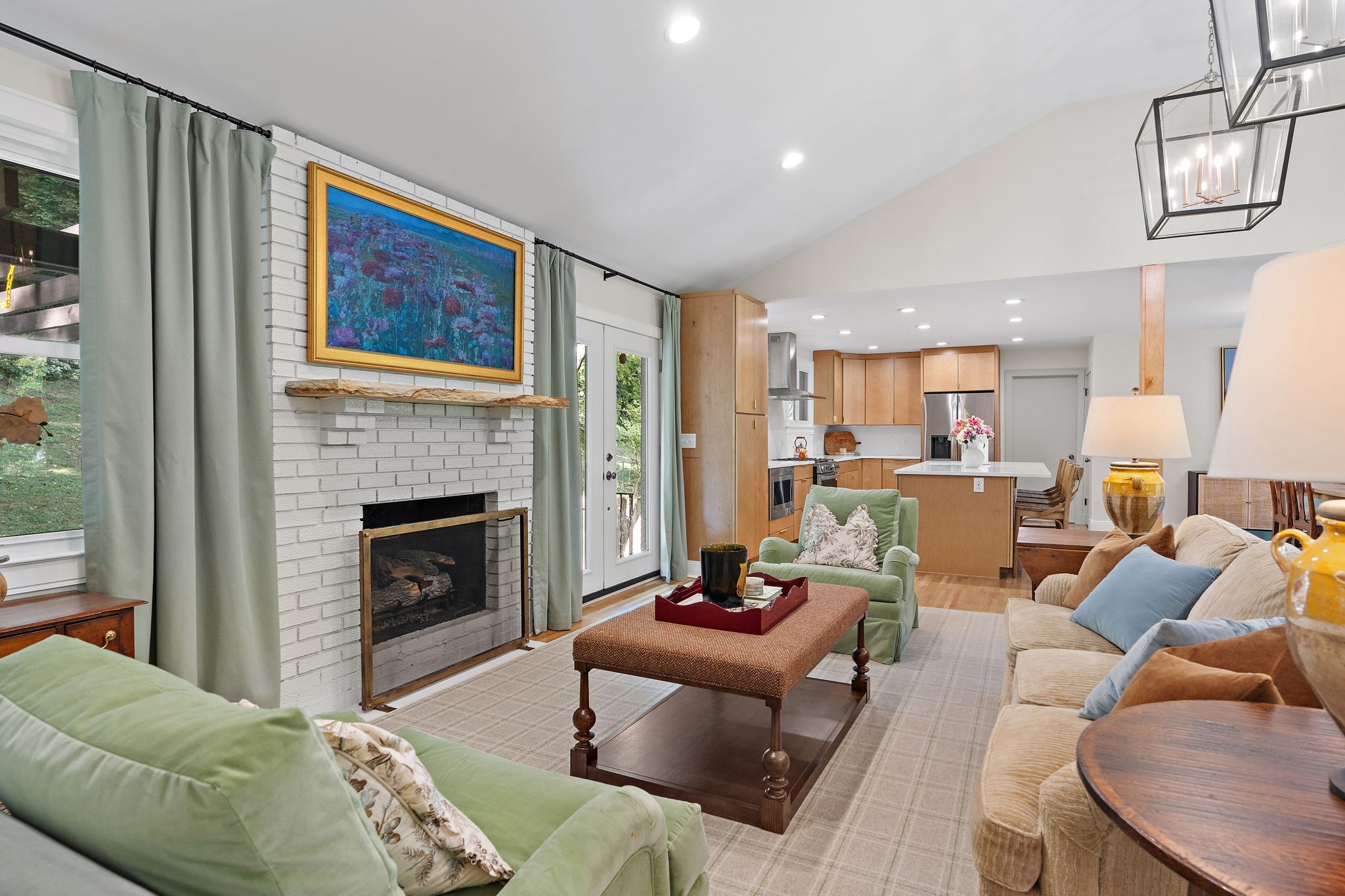 755 Rodney Dr