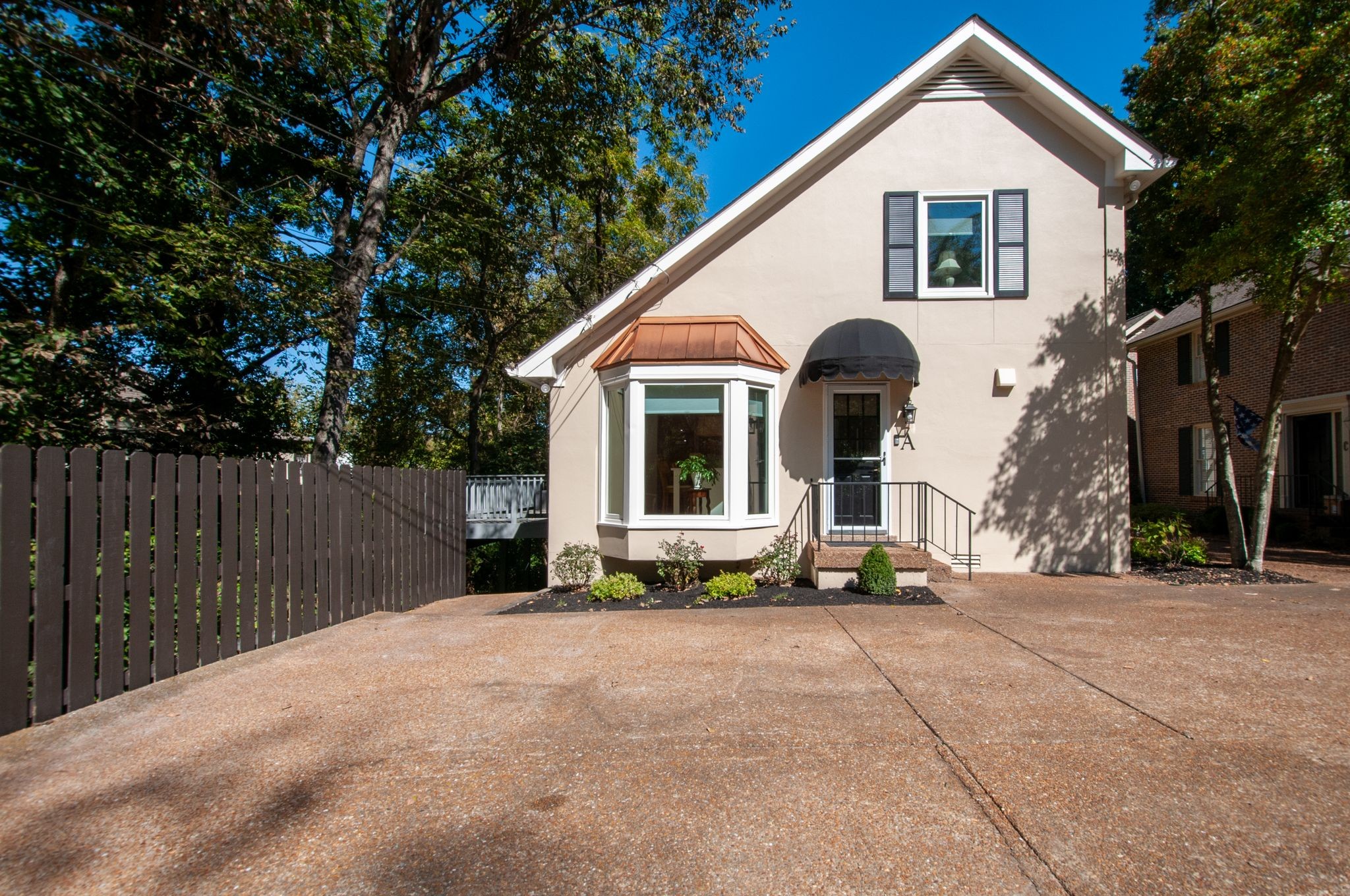 3803 Woodmont Ln