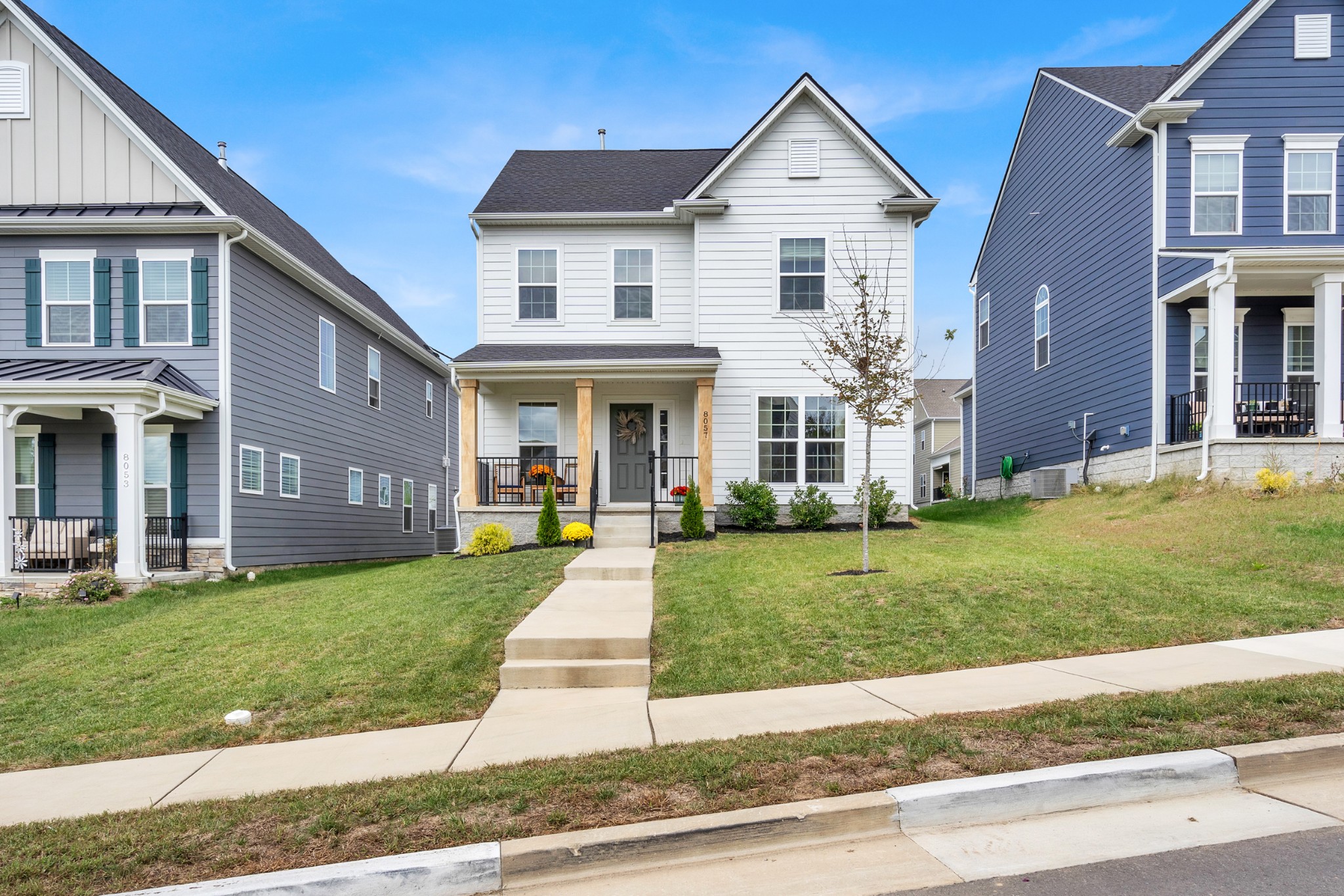 8057 Warbler Way